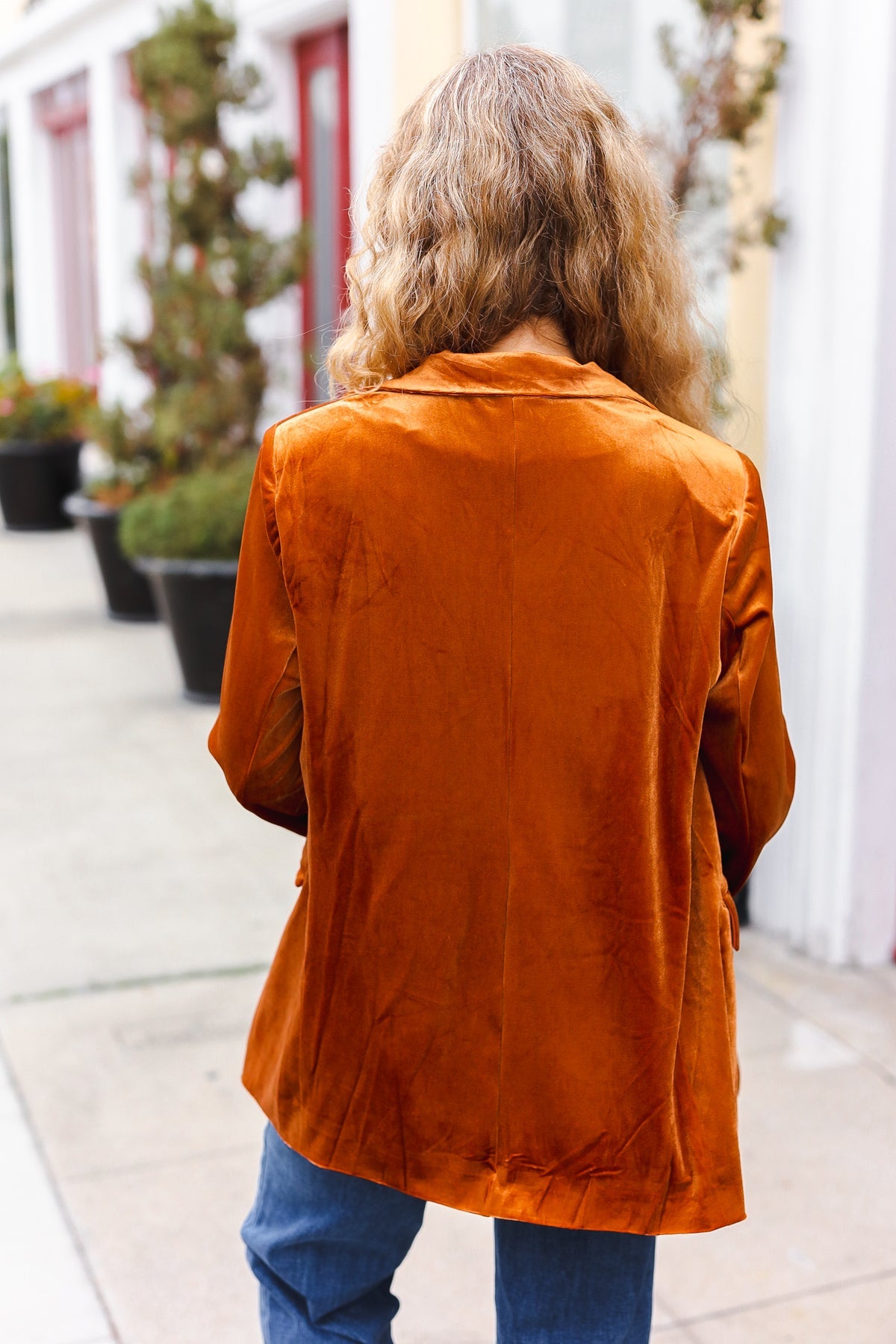 Stylish Rust Velvet Blazer with Lapel - Elegant Holiday Party Outfit for Women | Perfect for Christmas, Weddings & Special Occasions