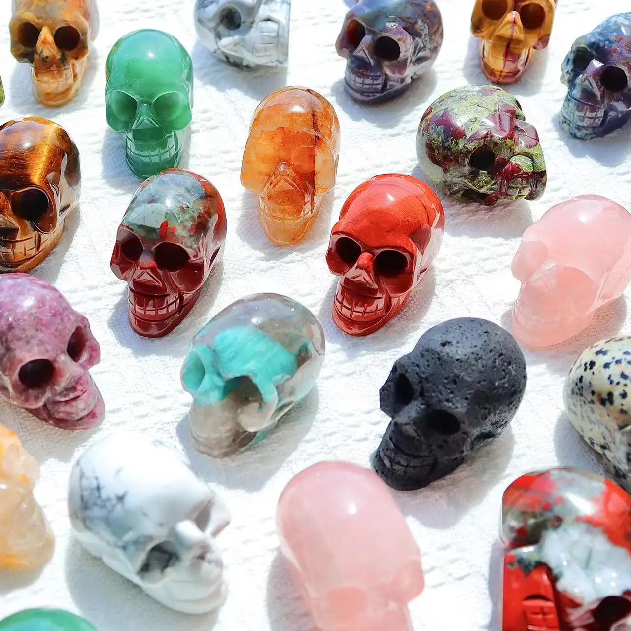1PC Natural Fluorite Rose Quartz Lepidolite Obsidian Hand Carved Crystal Skull - 2 Inch Spiritual Healing Stone for Reiki, Meditation & Halloween Decor - Perfect Gift for Energy Workers & Crystal Collectors