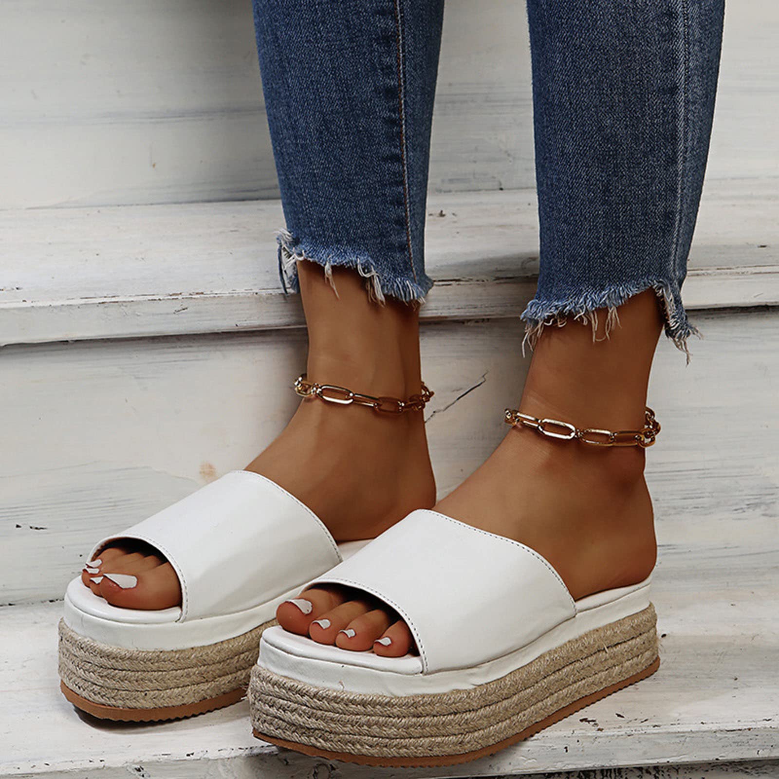 **WOilERQ Women's Thick-Soled Hemp Sandals - Comfortable Summer Slippers for Indoor & Outdoor Use - Breathable Fingerless Beach Sandals - White, Size 36 - Perfect for Beach, Pool, and Home Relaxation**