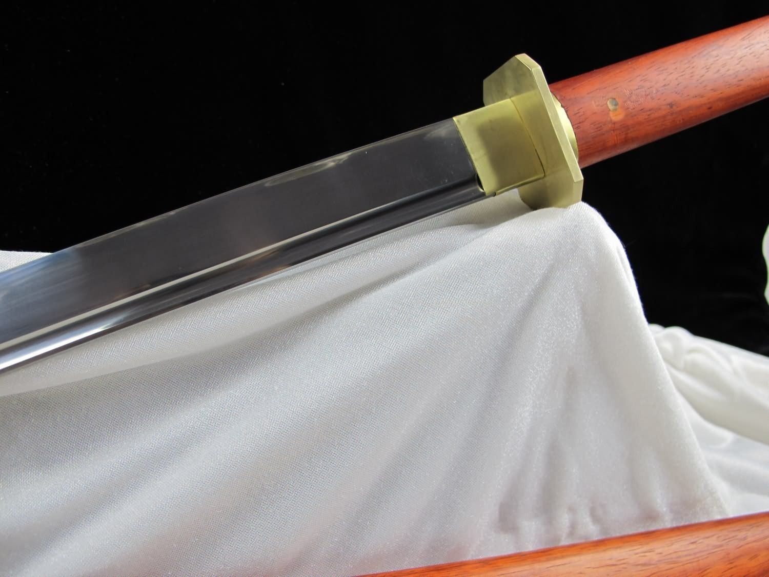 High-Carbon Steel Chinese Sword with Redwood Scabbard - 30