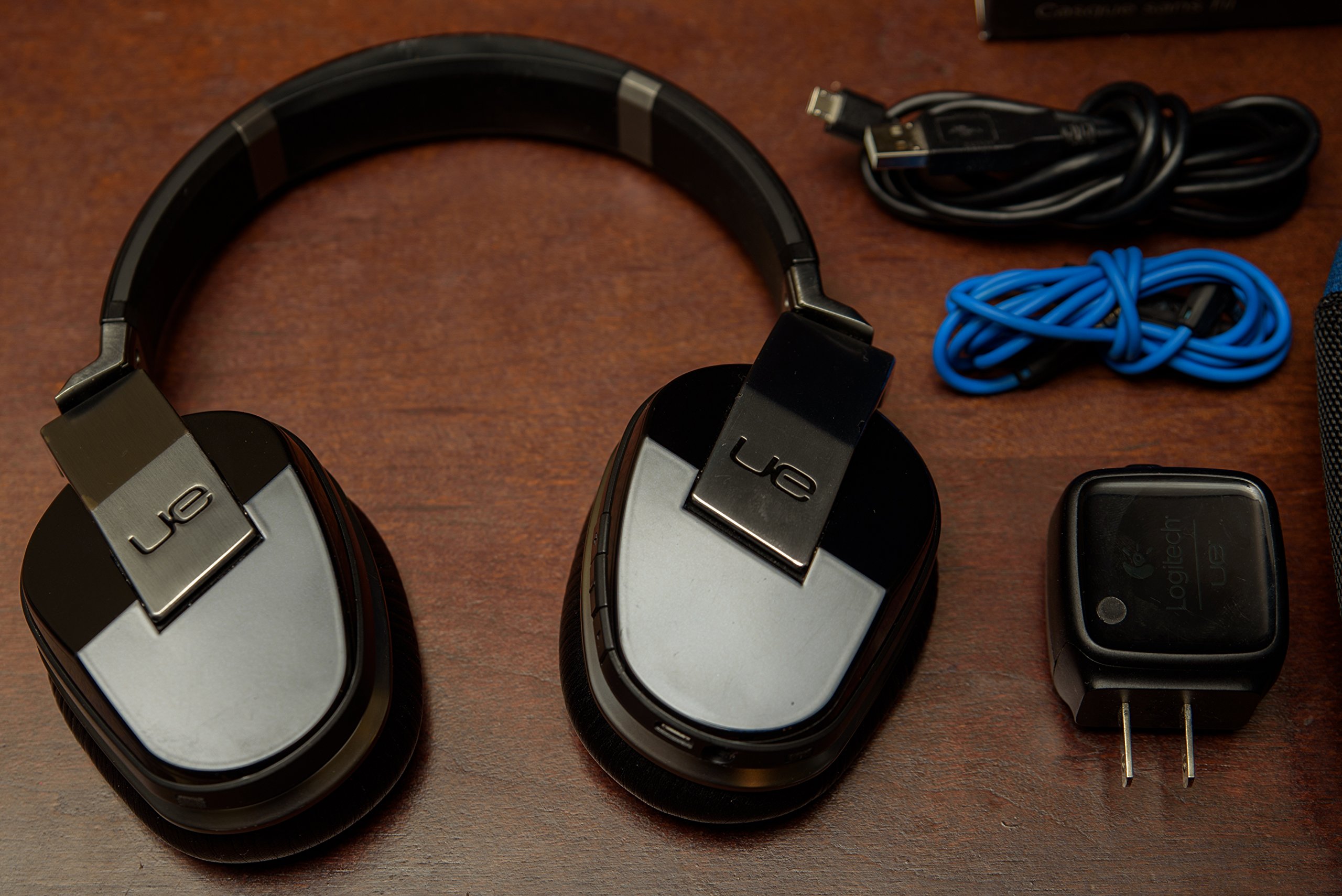Logitech UE 9000 Premium Wireless Bluetooth Headphones with Noise Cancellation - Perfect for Travel, Work & Music Lovers