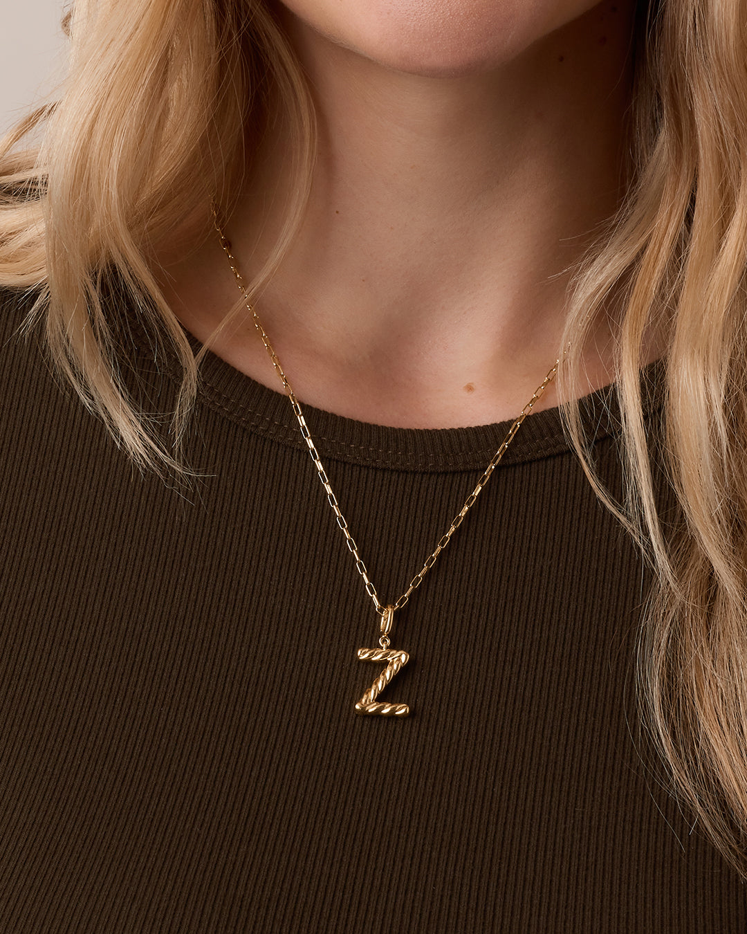Alphabet Charm Necklace for Women - Personalized Initial Letter Pendant Jewelry for Gifts, Crew Statement Necklace for Everyday Wear & Layering