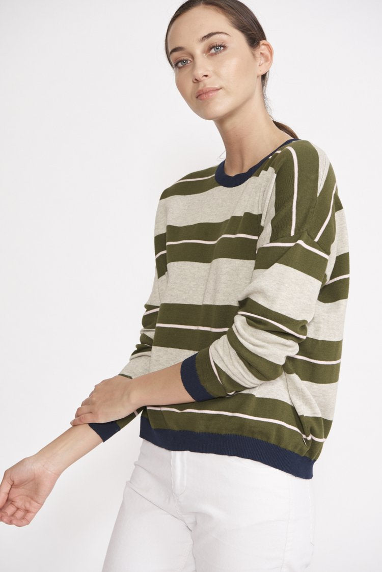 Big Ben Sweater Dove - Cozy Knit Pullover for Women & Men | Perfect for Winter, Fall & Christmas Outfits | Office, Date Night & Holiday Party Wear