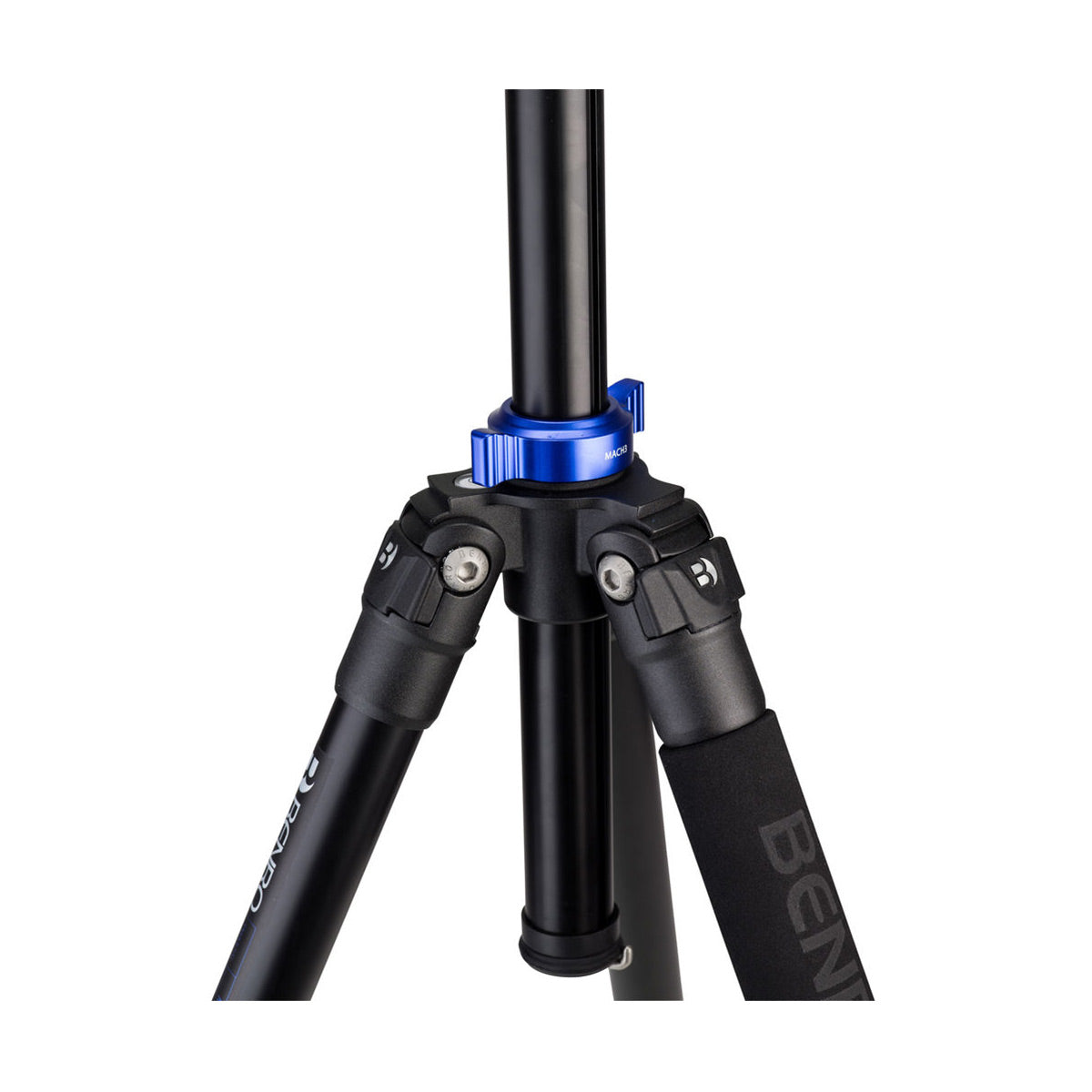 Benro Mach3 Aluminum Long Tripod - Professional Camera Tripod for DSLR & Mirrorless Cameras - Perfect for Travel, Photography & Videography