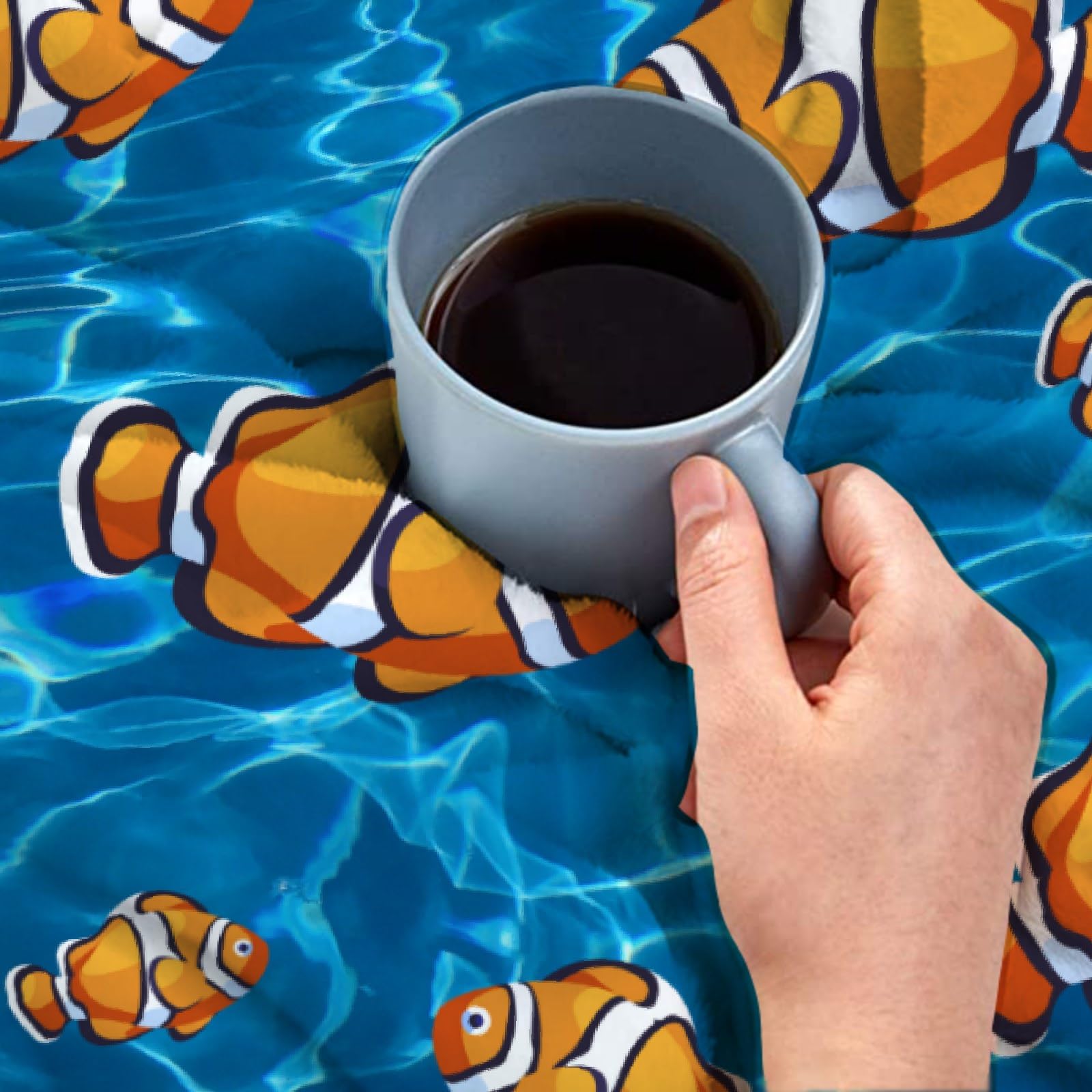 Soft & Warm Clownfish Fleece Throw Blanket 80 x 60 Inches - Lightweight Cozy Blanket for Bed, Sofa, Couch & Car - Perfect Gift for Adults - Ideal for Movie Nights, Camping & Winter Snuggles