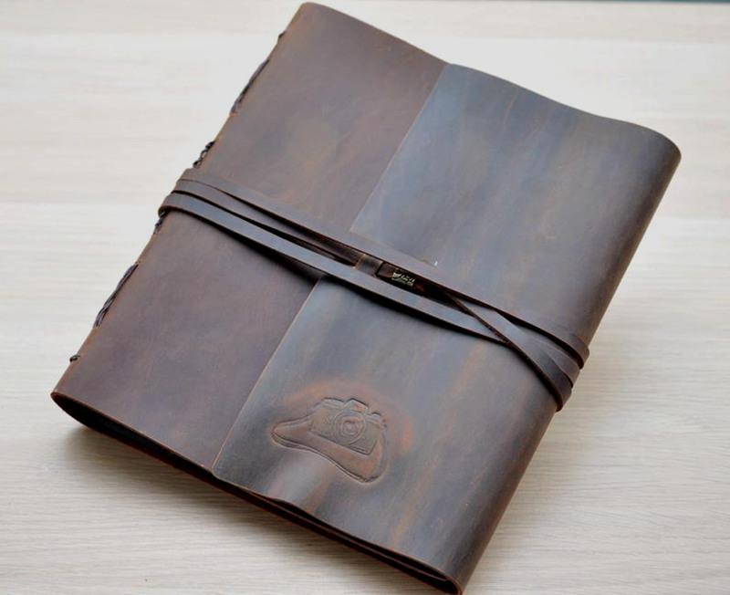 Custom Engraved Leather Pet Photo Album - Personalized Dog Cat Memory Book for Scrapbooking & Gift Giving