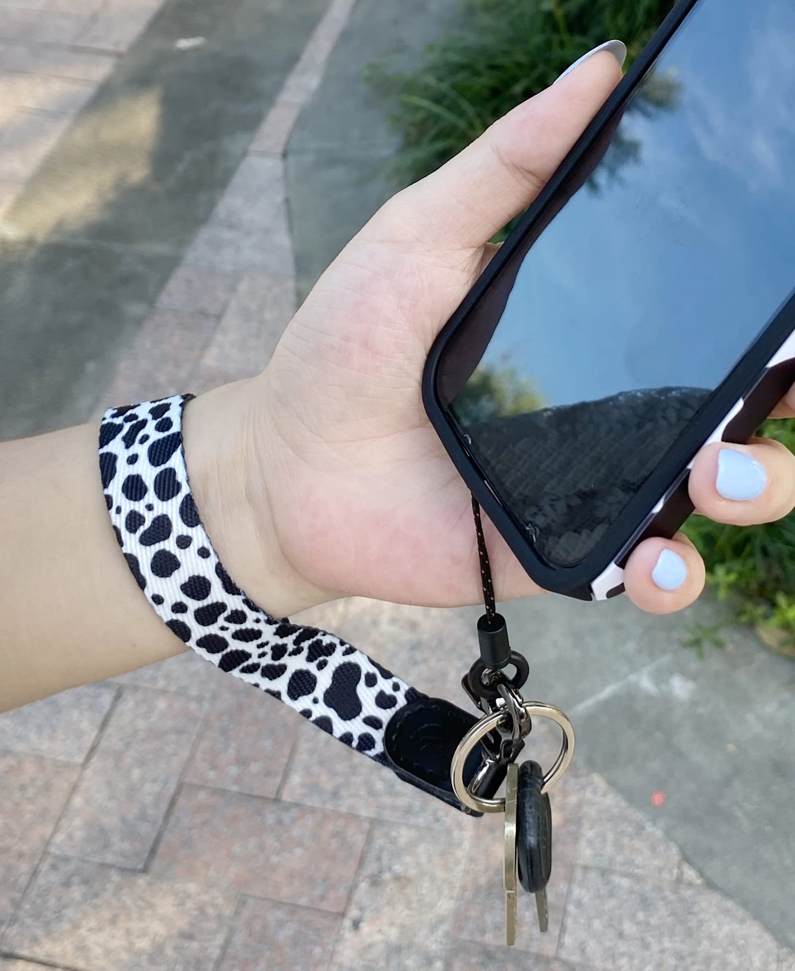 Durable Wristlet Keychain with Adjustable Lanyard - Hands-Free Key Holder & Phone Strap for Keys, ID Cards, Essentials - Perfect for Work, Travel, Gym, Hiking, Shopping, Commuting, Office & Outdoor Activities - Ideal for Concerts, Running Errands, Grocery Shopping, Dog Walking & Airport Security