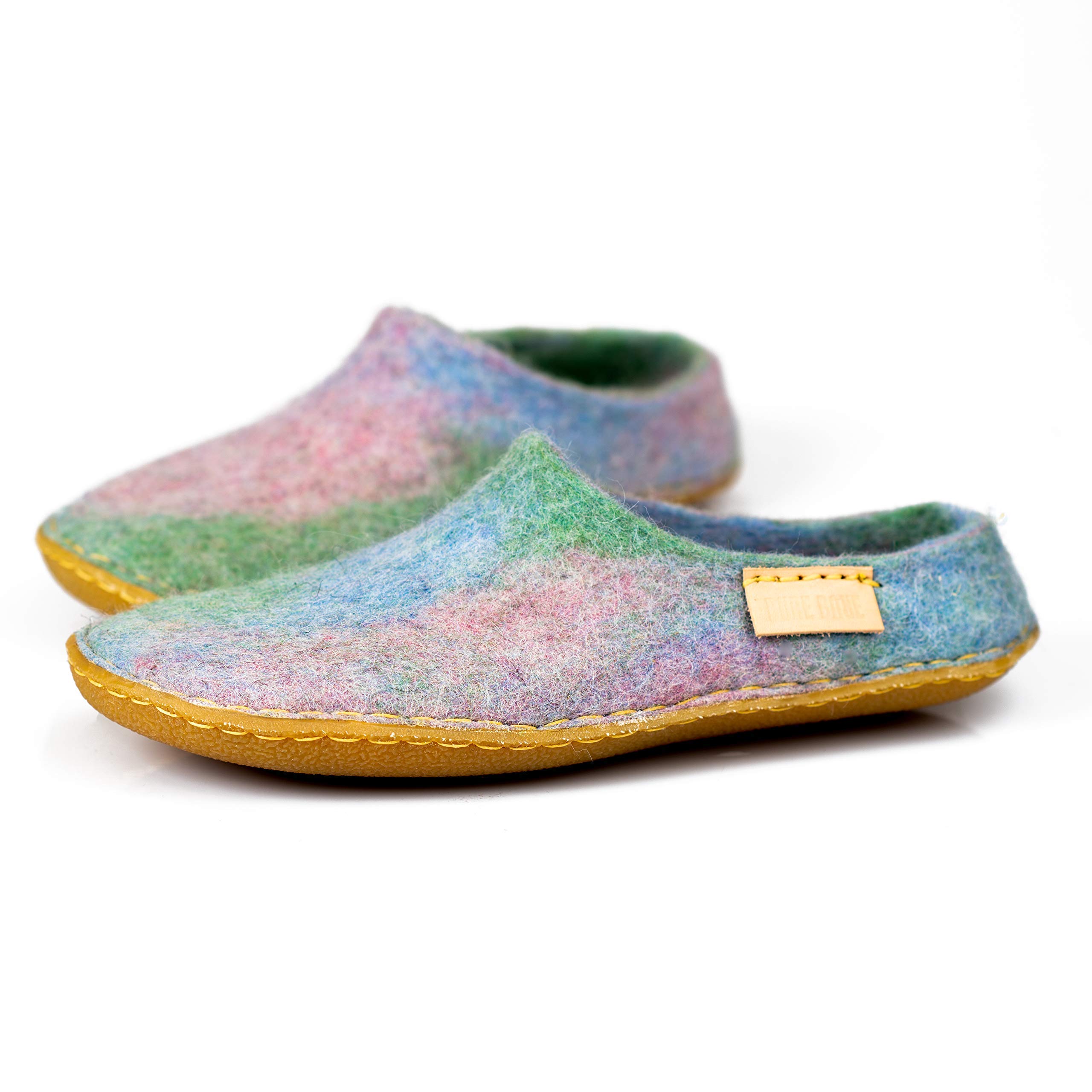 Cozy Women's Wool Slippers with Non-Slip Rubber Sole - Warm House Shoes for Winter, Perfect Mother's Day Gift for Her - Ideal for Relaxing at Home, Lounging & Cold Weather Comfort