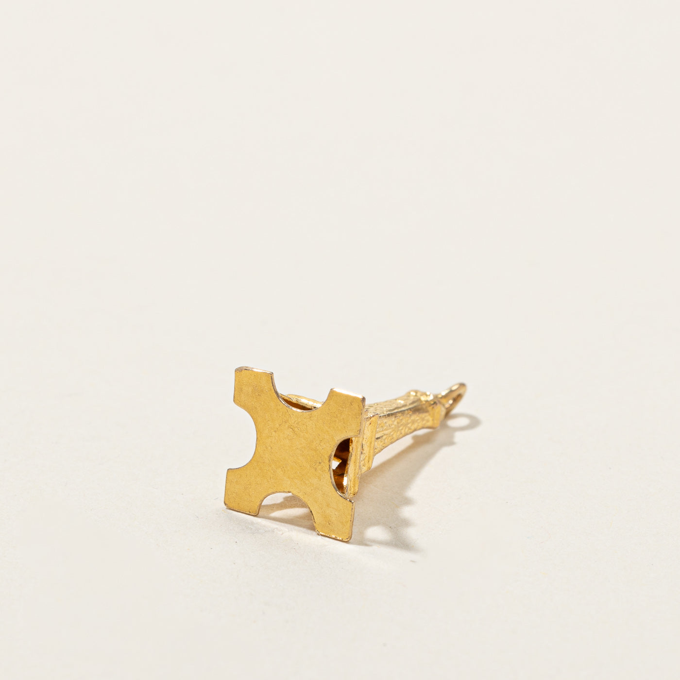 18K Gold Eiffel Tower Charm Pendant - Elegant Parisian Jewelry for Necklace, Bracelet & Gift Giving