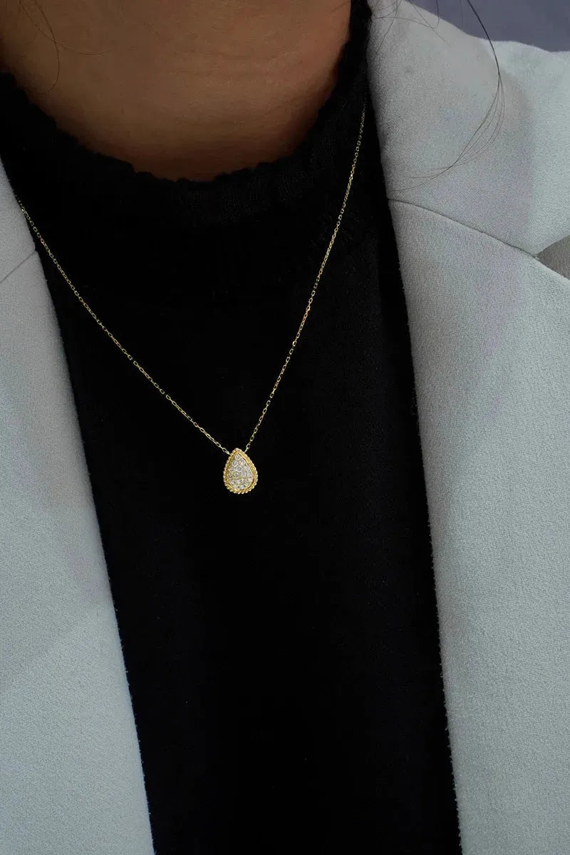 18K Yellow Gold Diamond Pendant Necklace for Women - Real Natural Diamond Water Droplet Jewelry, Elegant Wedding & Anniversary Gift, Perfect for Bridal, Party & Special Occasions