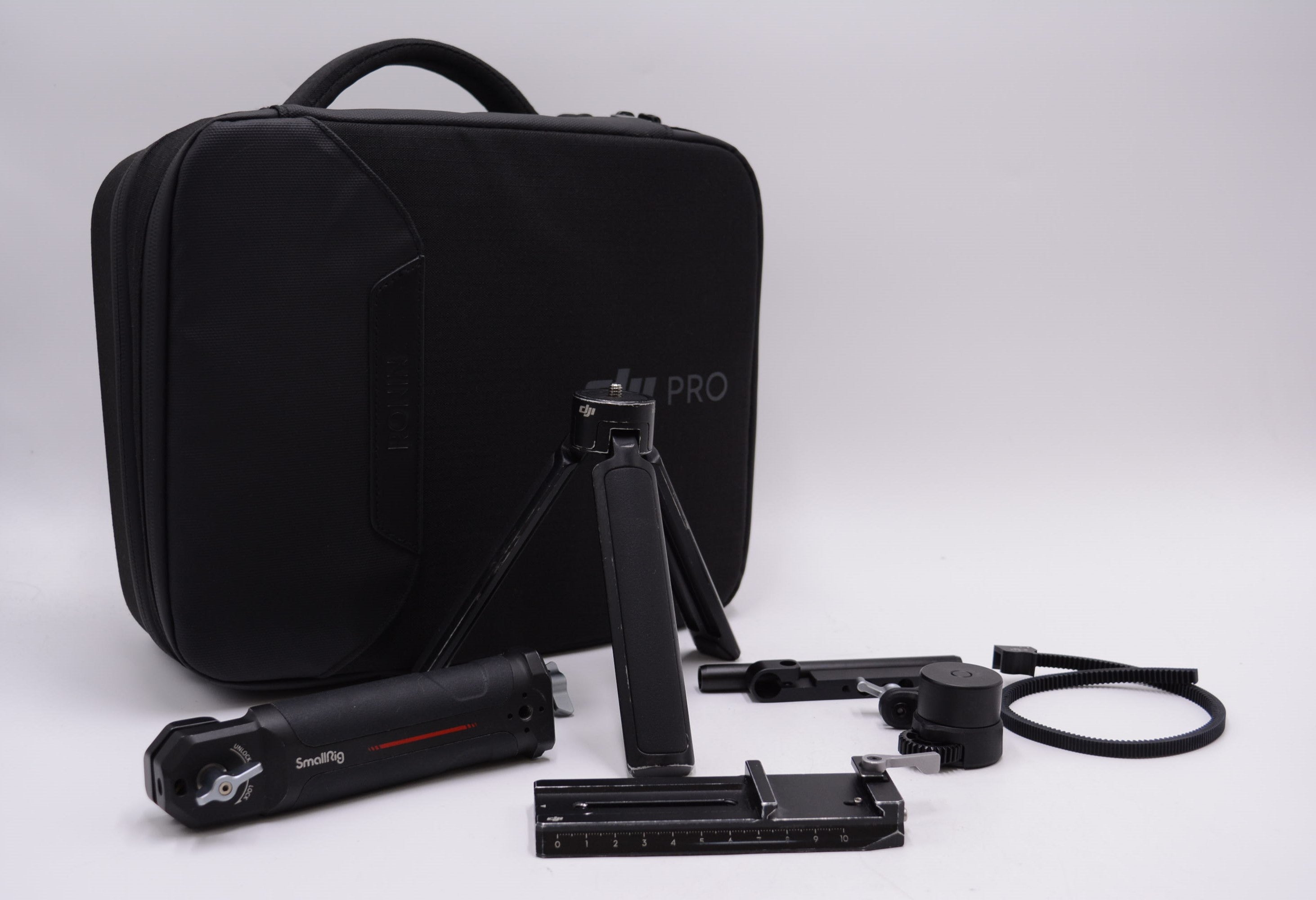 DJI RSC 2 Gimbal Stabilizer for Mirrorless & DSLR Cameras - 3-Axis Handheld Stabilizer with Foldable Design, 6.6lbs Payload - Perfect for Vlogging, Filmmaking & Travel Photography