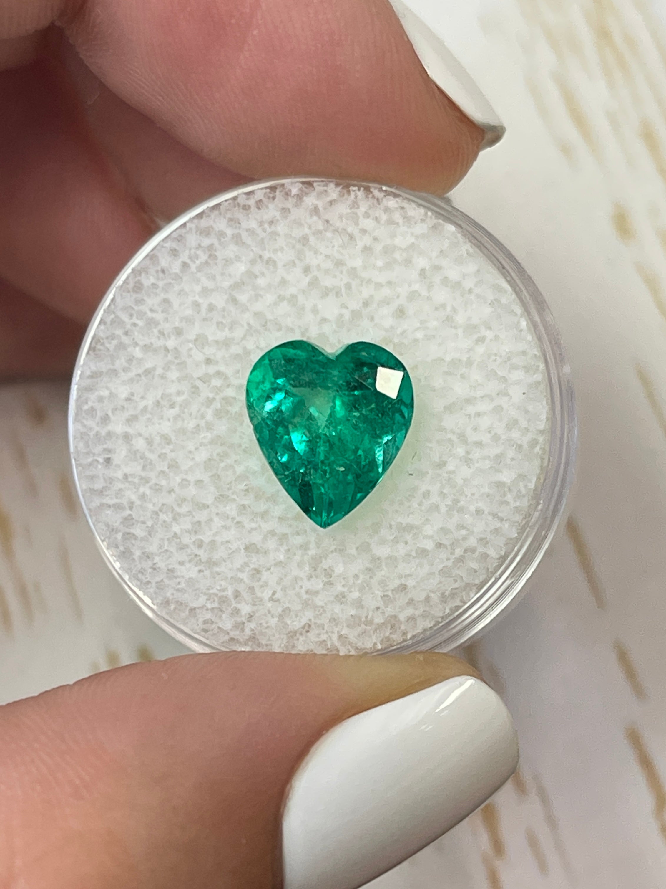 3.22 Carat Bluish Green Natural Loose Colombian Emerald Heart Cut Gemstone for Jewelry Making, Engagement Rings & Luxury Gifts | High-Quality Loose Emerald for DIY Jewelry, Collectors & Gem Enthusiasts