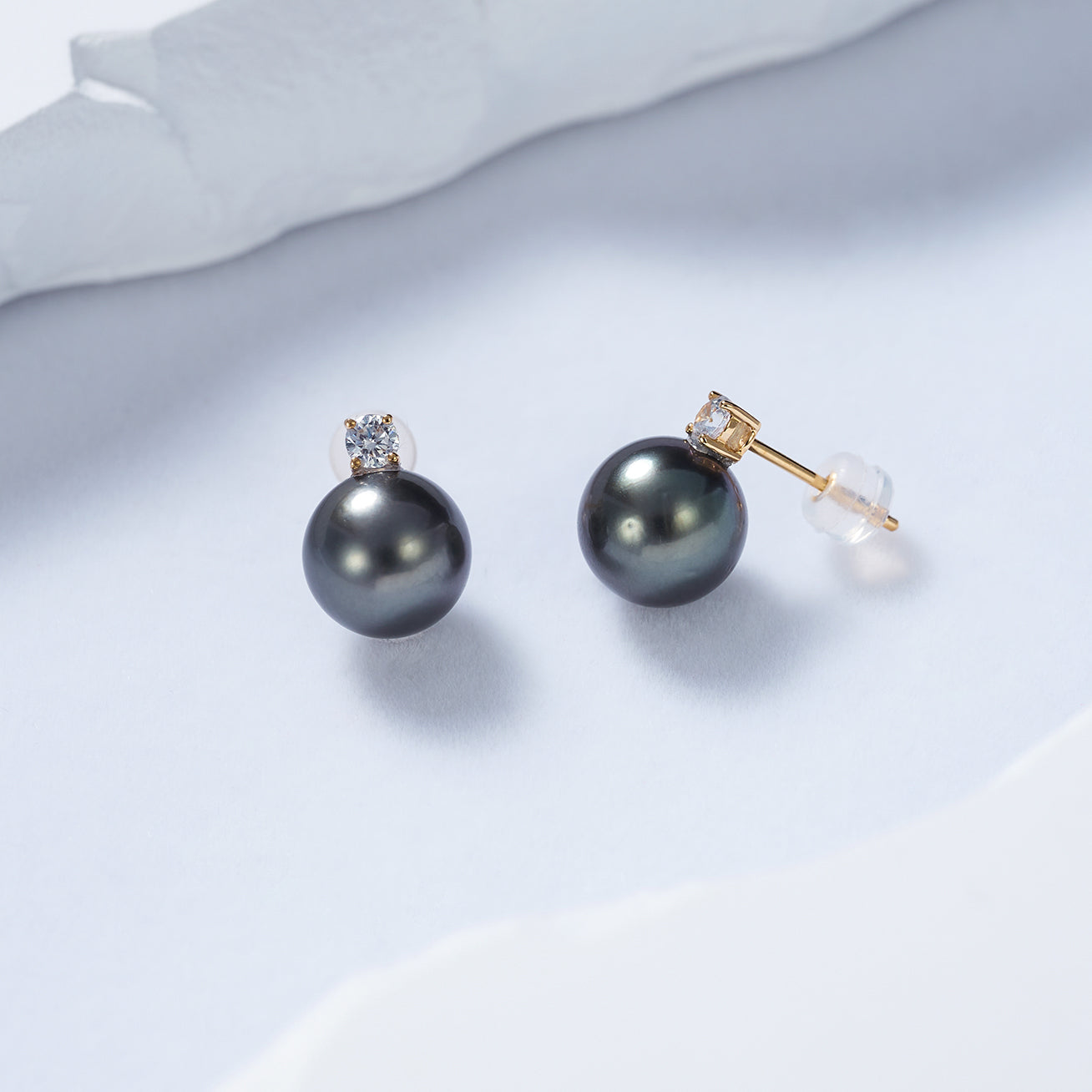18K Gold Tahitian Pearl Earrings for Women - Luxury Black Pearl Stud Earrings - Perfect for Weddings, Parties & Special Occasions - KE00169