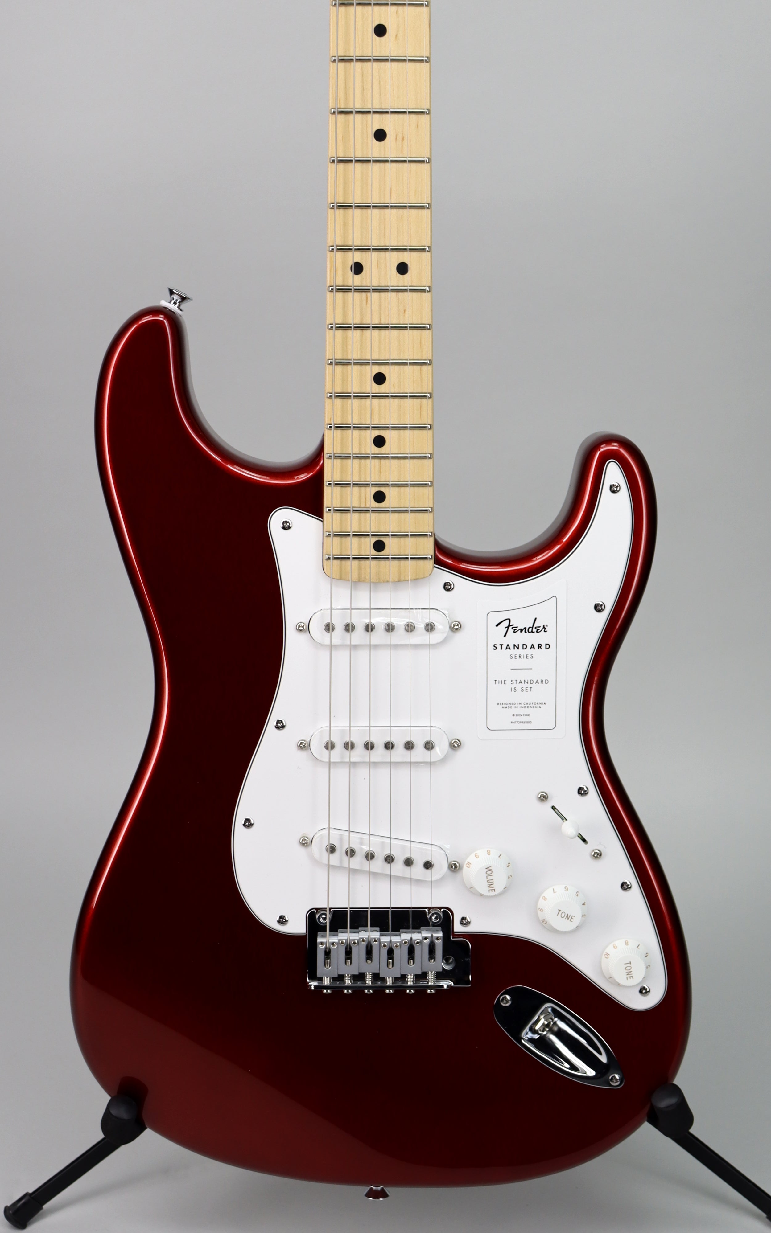 Fender Standard Stratocaster Electric Guitar Candy Cola Bundle with Mustang LT25 Amplifier - Perfect for Beginners, Home Practice & Live Performances