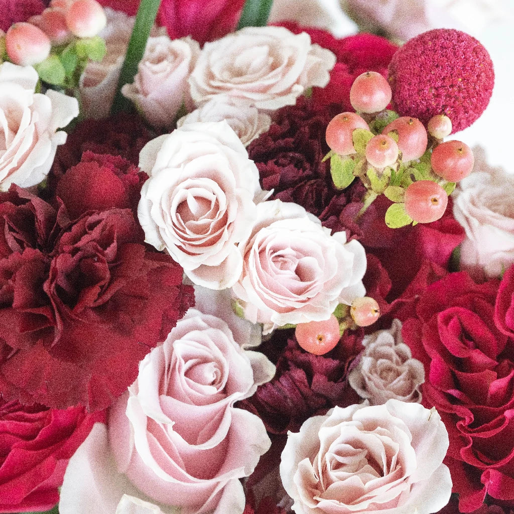 Elegant Blush Butterfly Flower Centerpieces for Weddings, Baby Showers & Home Decor - Romantic Floral Arrangement with Delicate Butterflies