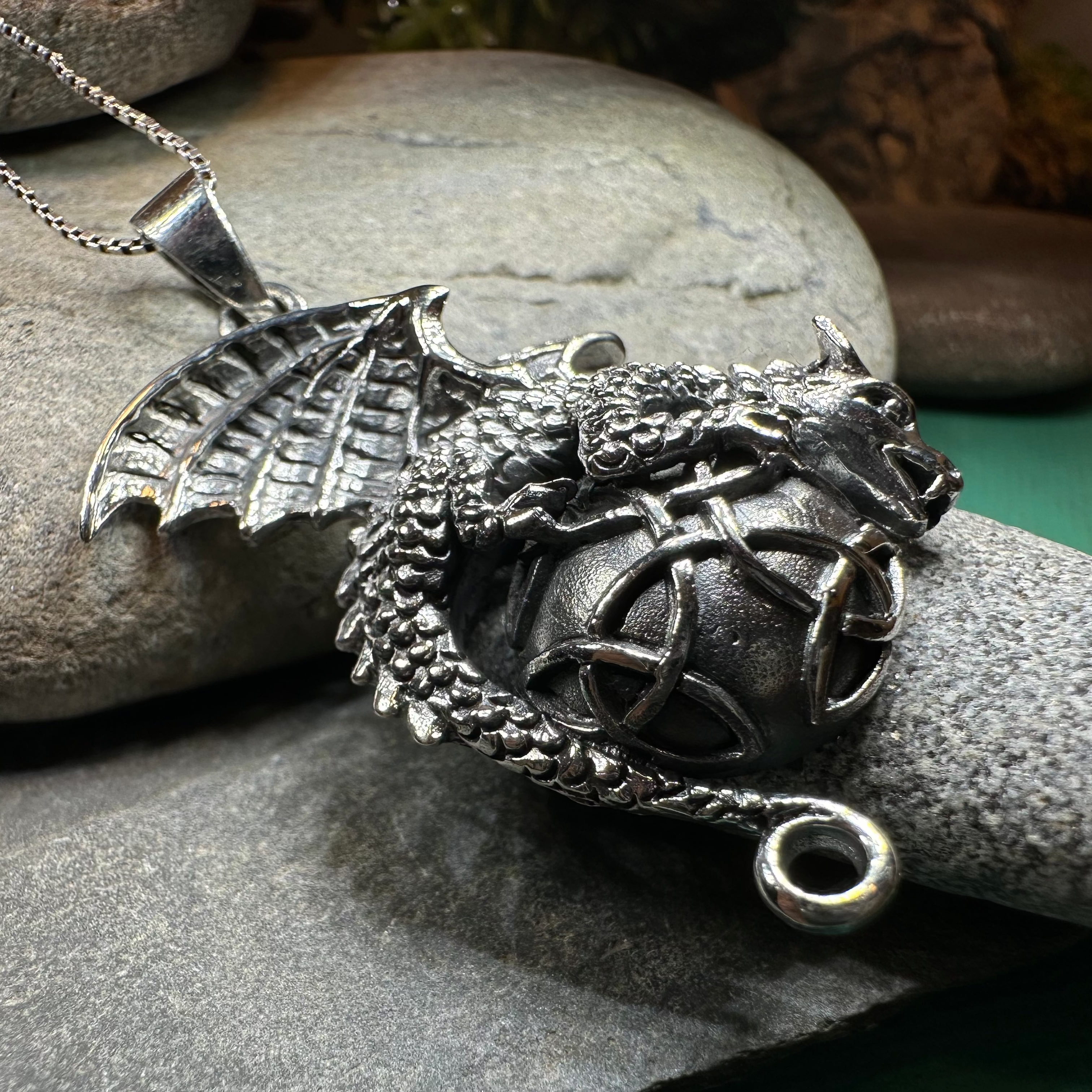 Archion Dragon Moon Necklace - Elegant Celestial Jewelry for Women, Moon Phase Pendant with Dragon Design, Perfect Gift for Birthday, Anniversary & Special Occasions | Ideal for Boho, Gothic & Fantasy Fashion Styles