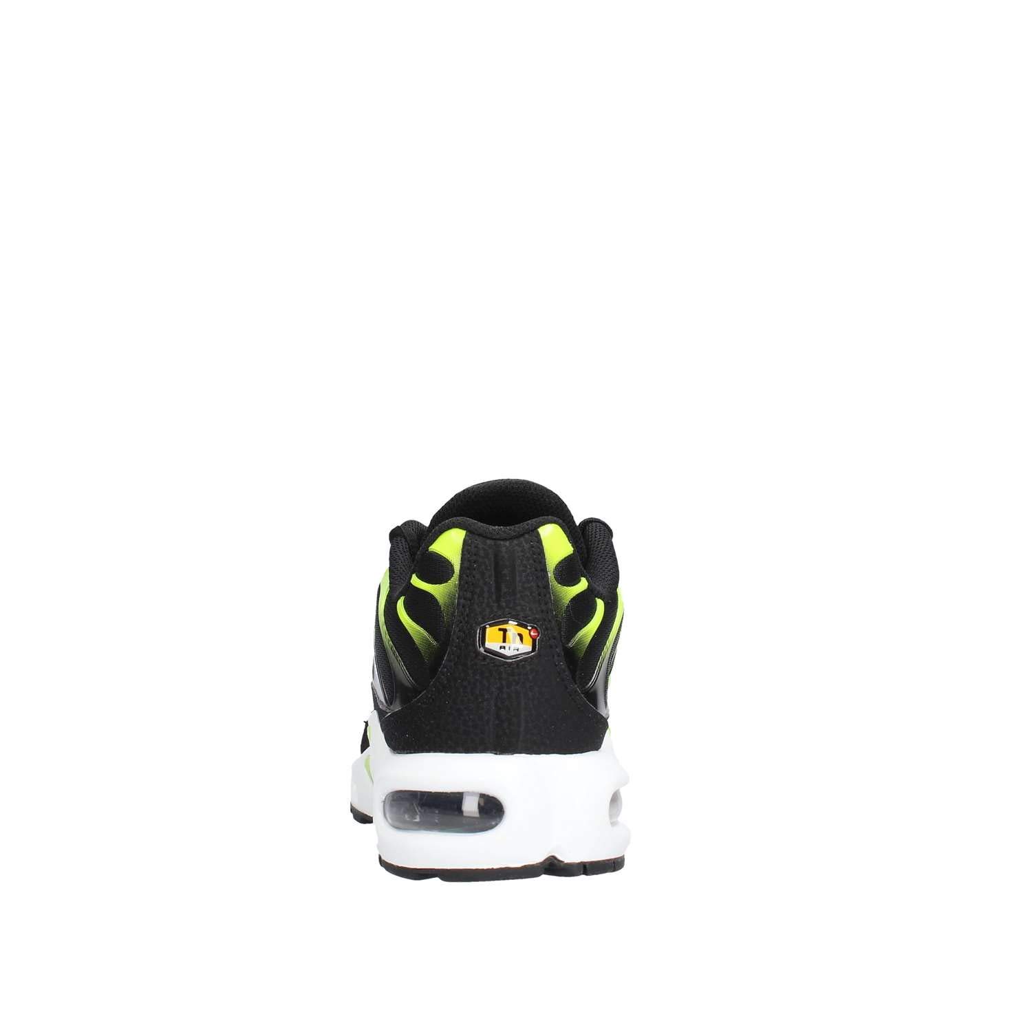 Nike Men's Running Sneakers - Lightweight Gym Shoes for Workouts & Training | Perfect for Jogging, Fitness & Casual Wear