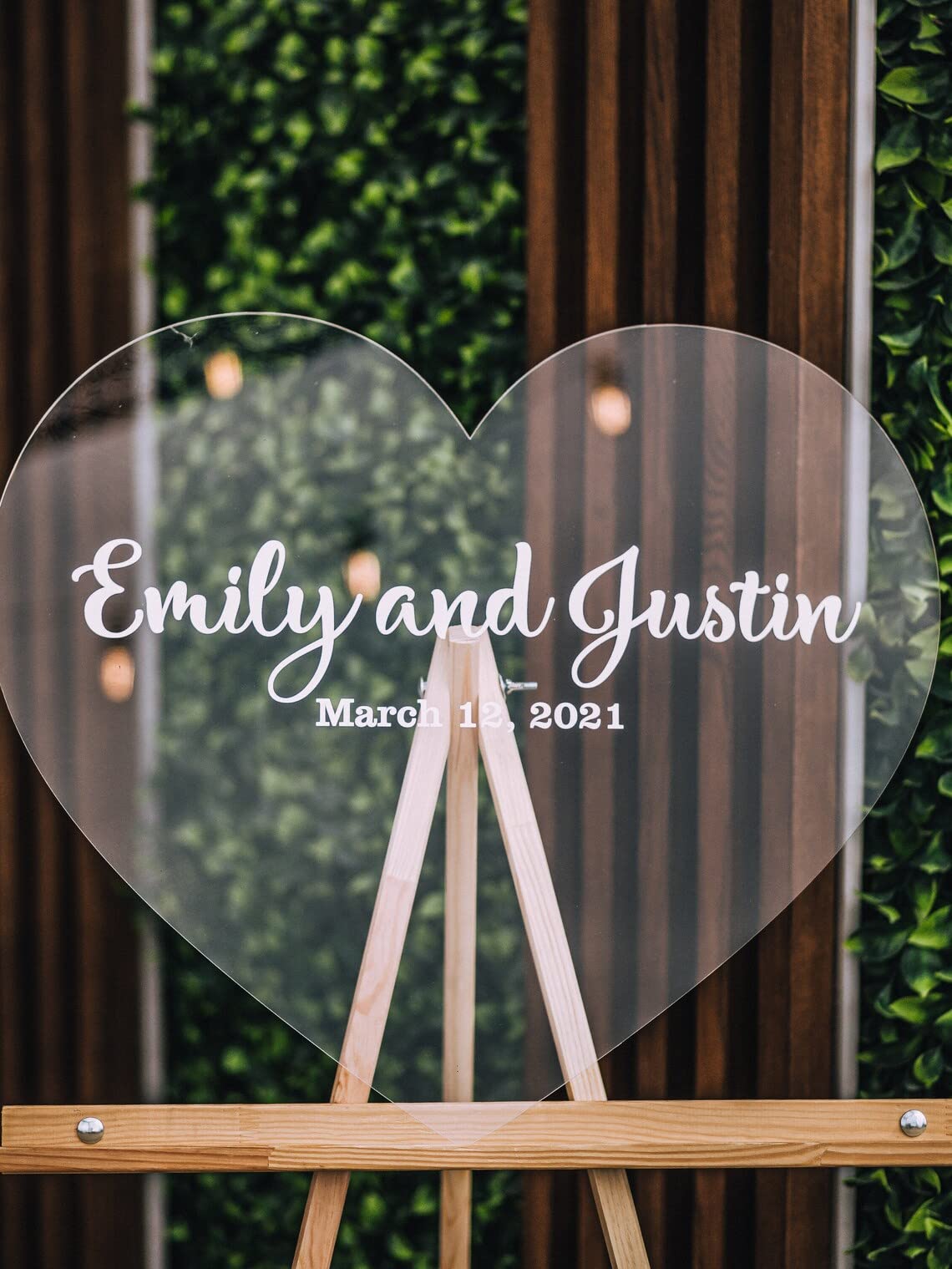 Acrylic Wedding Guest Book - Rustic Wedding Decor & Unique Handmade Gift for Couples - Perfect for Wedding Receptions, Anniversaries & Bridal Showers