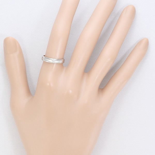 18K White Gold Diamond Ring for Women - Elegant Solitaire Engagement & Wedding Band - Perfect for Proposals, Anniversaries, and Special Occasions