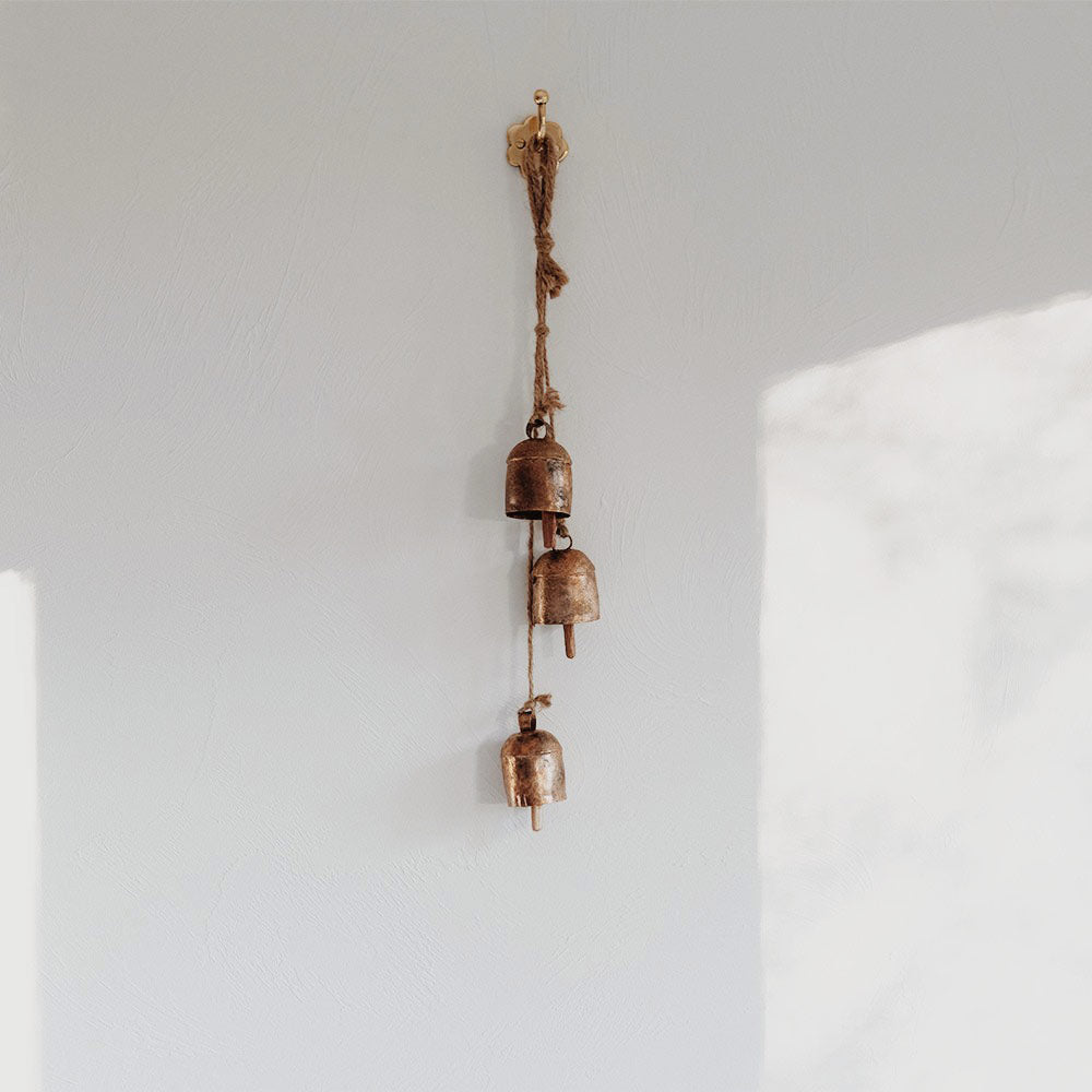 Small Cascading Bell Chime - Elegant Wind Chime for Outdoor Garden, Patio & Home Decor - Perfect for Relaxation & Feng Shui