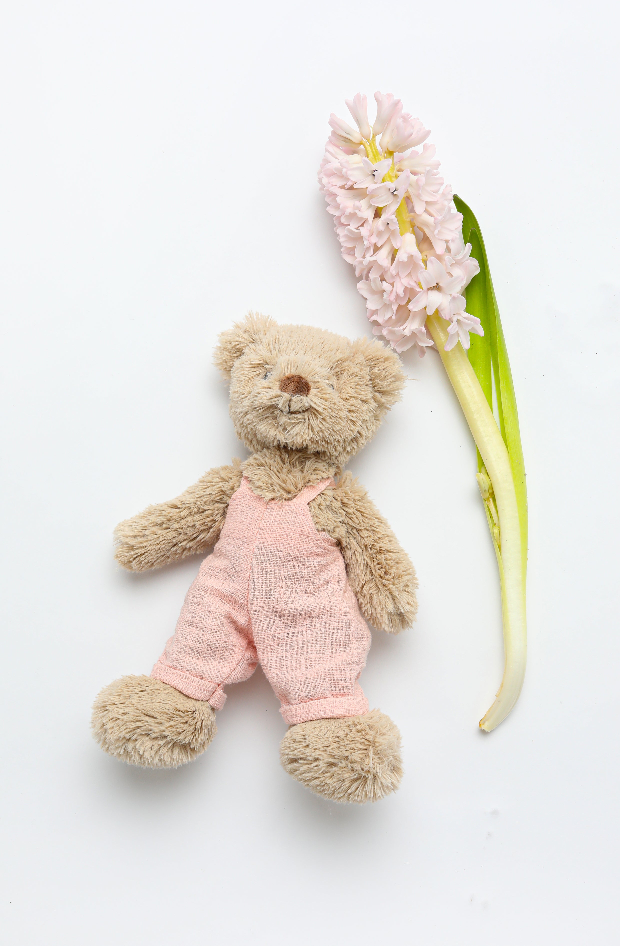 Adorable Baby Honey Bear Overalls in Soft Pink - Perfect for Newborn Photoshoots & Special Occasions