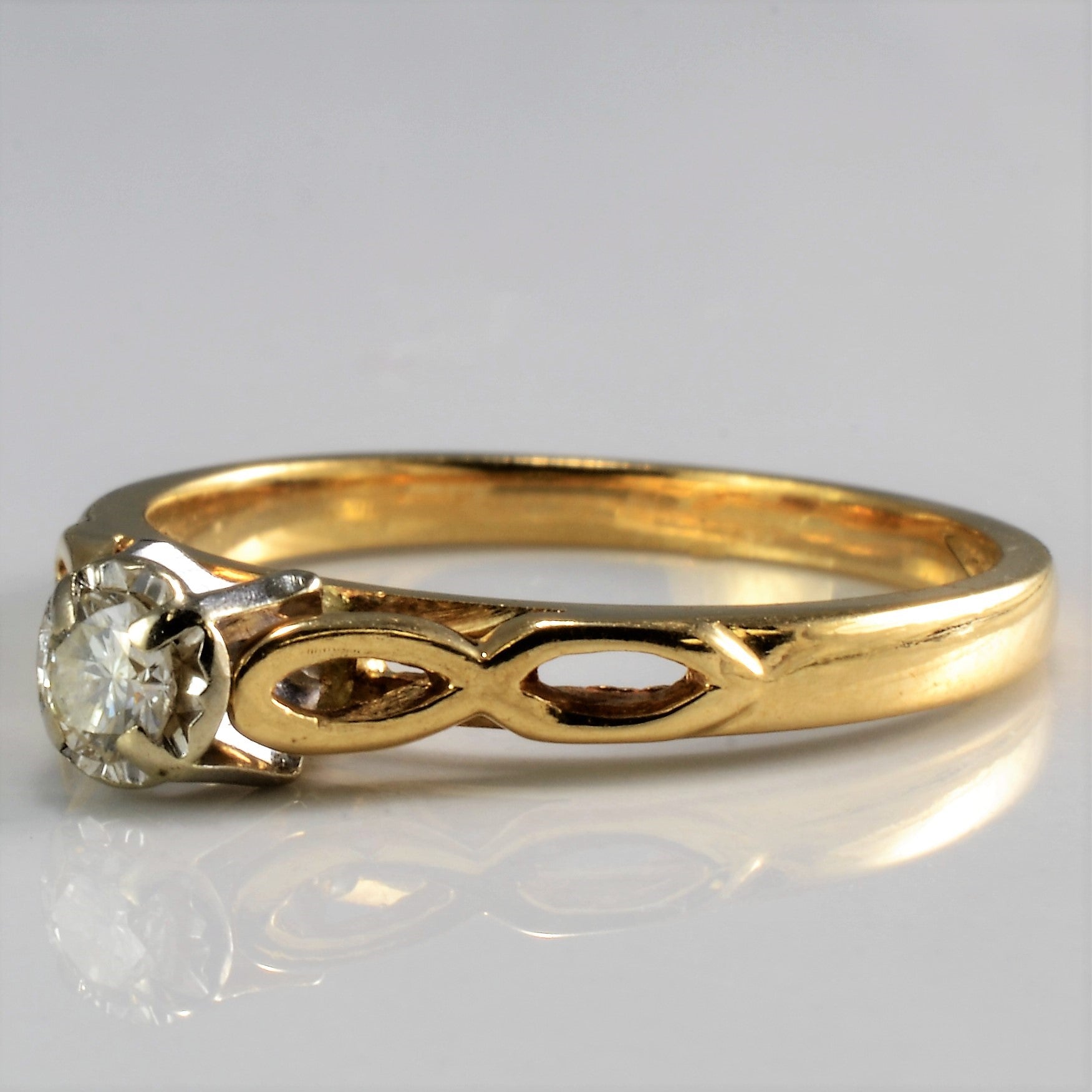 14K Yellow Gold Infinity Solitaire Diamond Ring - 0.10 ct Round Cut Diamond Engagement Ring, Size 5.5, Dainty Wedding Band, Anniversary Gift for Her | Perfect for Proposals, Weddings & Special Occasions