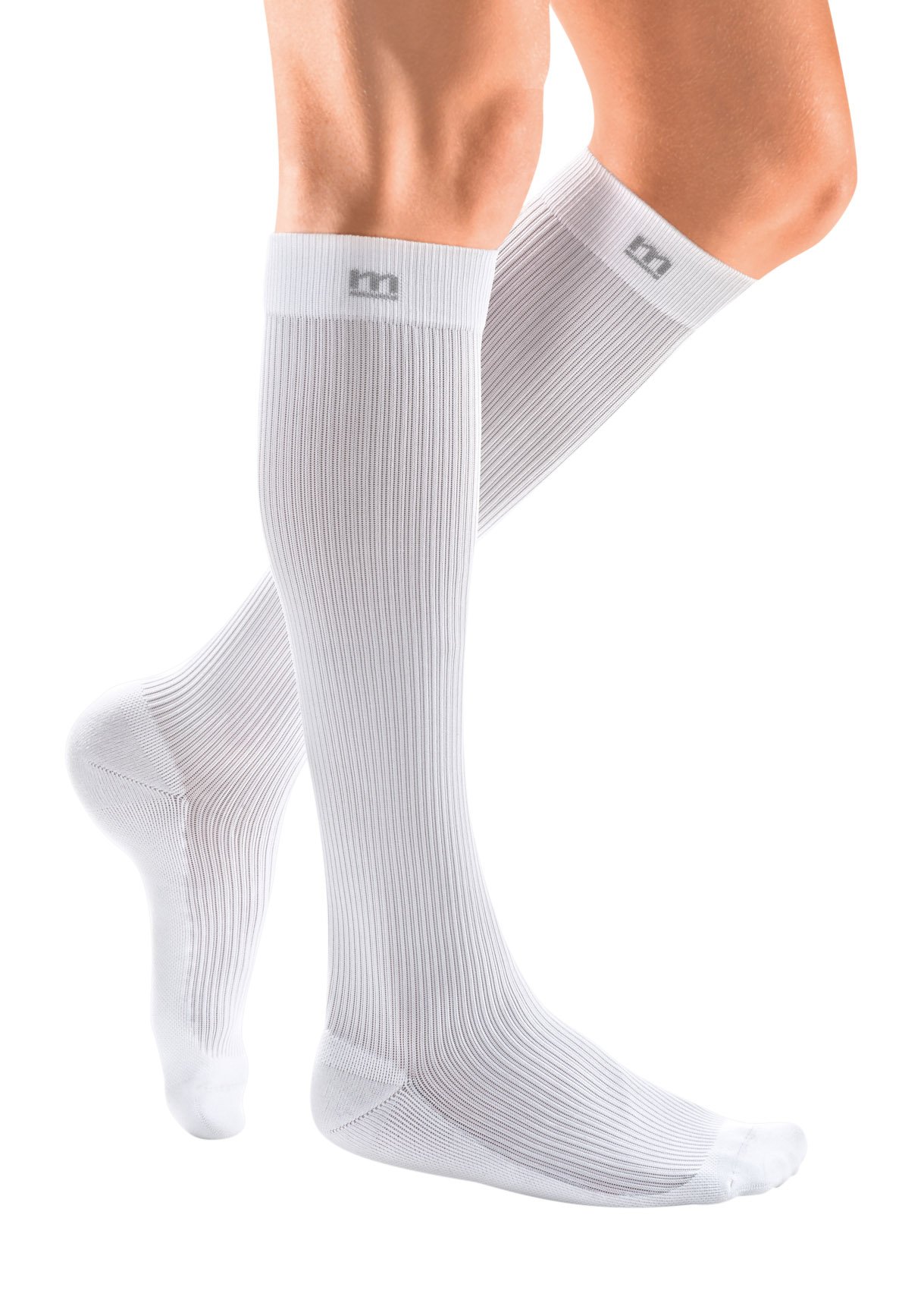 Mediven Active Compression Socks 15-20 mmHg for Men & Women - Closed Toe Support Socks for Travel, Running, Sports & Daily Wear - Improve Circulation & Reduce Swelling - Perfect for Nurses, Athletes & Frequent Flyers