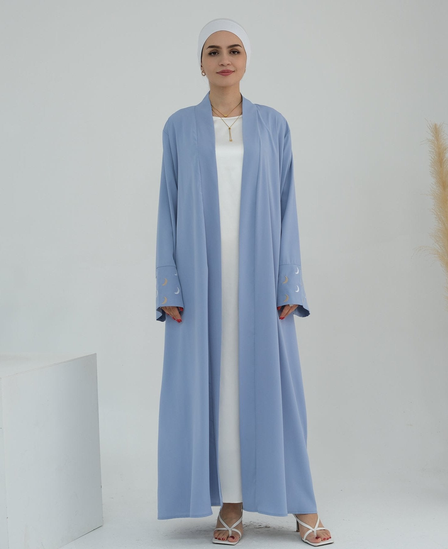 Elegant Muna Open Abaya Kimono in Blue - Modest Muslim Women's Prayer Dress for Home, Mosque & Special Occasions