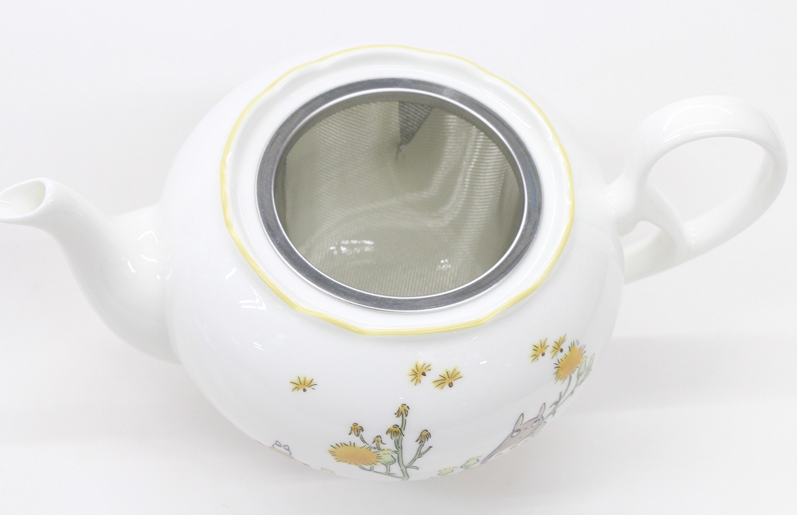Noritake TT97863/4924-4 My Neighbor Totoro Bone China Tea Pot with Strainer - Microwave Safe Japanese Anime Teapot for Tea Lovers & Studio Ghibli Fans - Perfect for Afternoon Tea, Gifts & Anime Collections