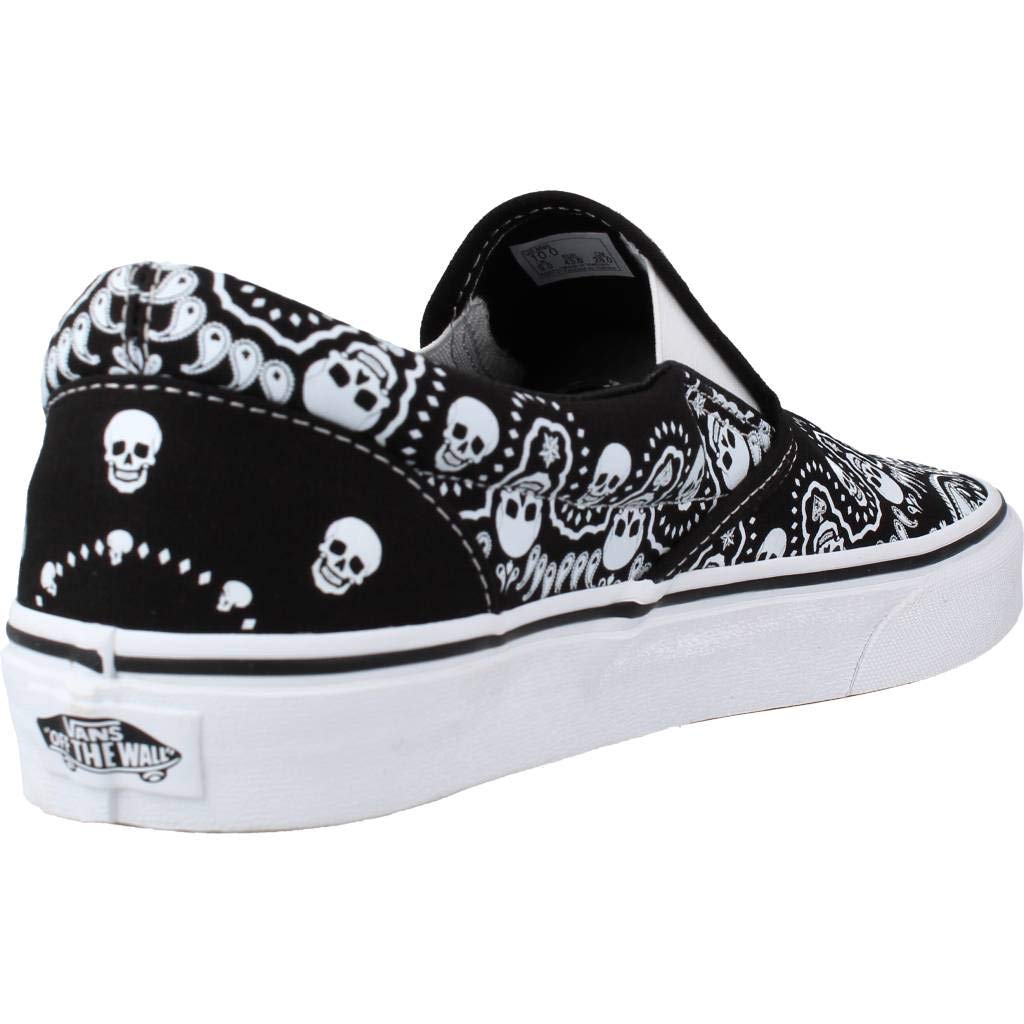 Vans Men's Classic Bandana Sneakers - Retro Skate Shoes for Casual Wear & Street Style | Comfortable Canvas Shoes for Everyday Use
