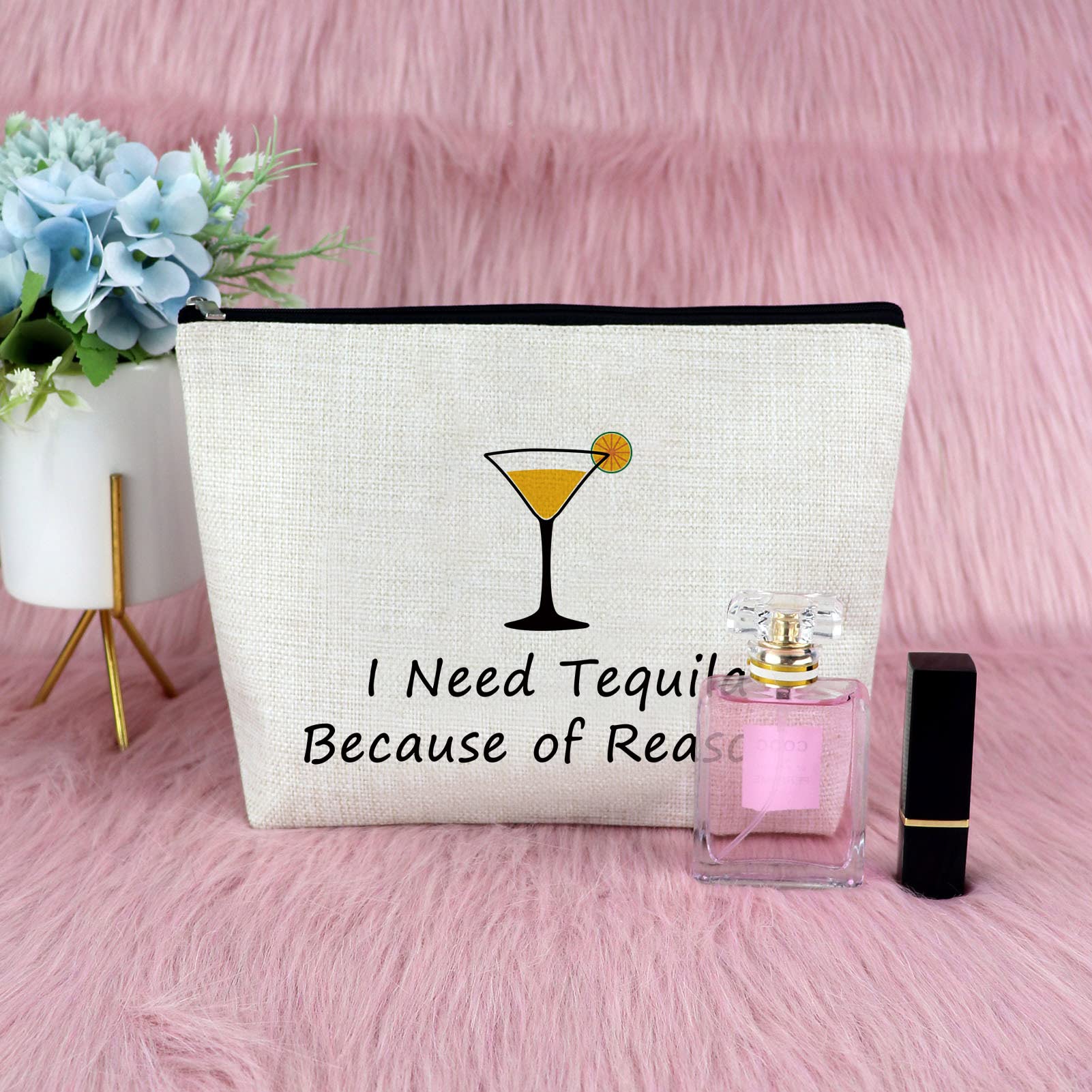 Tequila Makeup Bag - Funny Cosmetic Pouch for Women | Perfect Gift for Tequila Lovers, Best Friends & Drinking Enthusiasts | Great for Birthdays, Valentine's Day & Housewarming | Travel-Friendly Makeup Organizer for Parties & Vacations