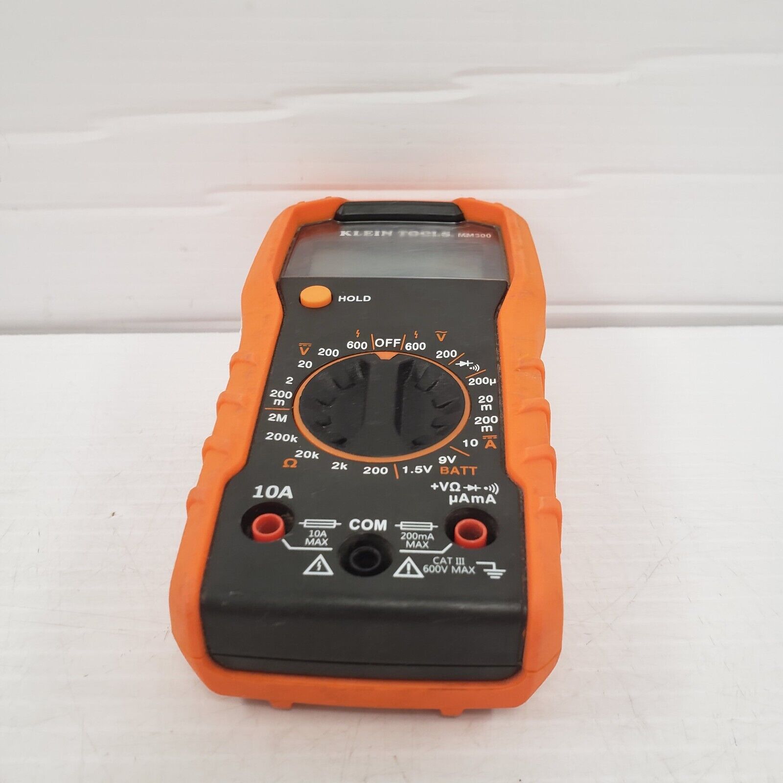 Klein Tools MM300 Digital Multimeter - Auto-Ranging 600V AC/DC Voltage Tester for Home, Auto, and Electrical Repairs | Perfect for Electricians and DIY Projects
