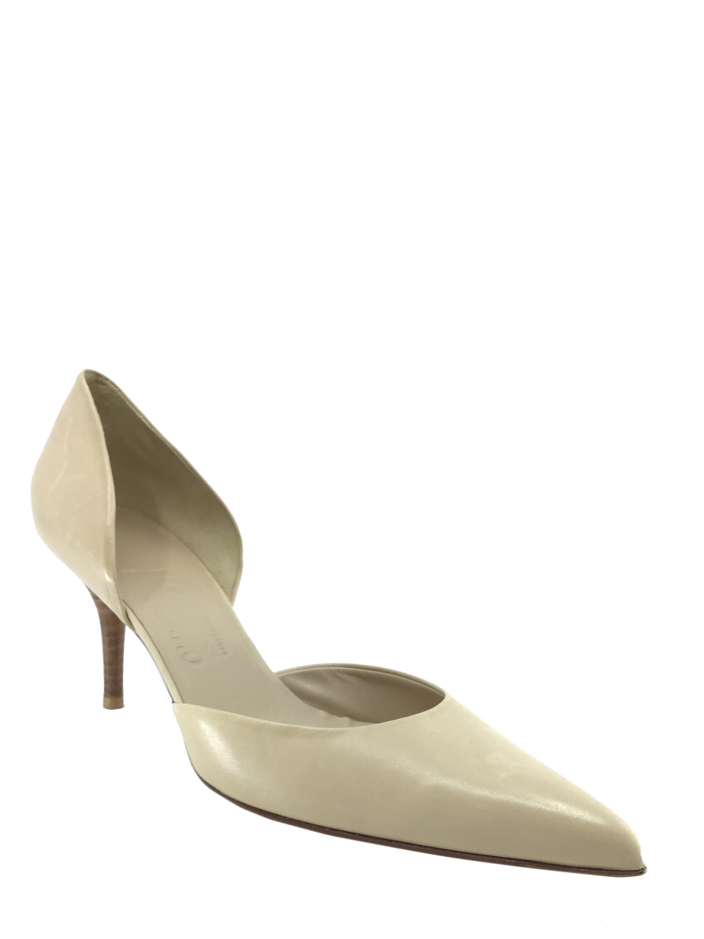 Salvatore Ferragamo Women's Size 9.5 Leather Pumps - Elegant High Heel Dress Shoes for Work, Party & Special Occasions