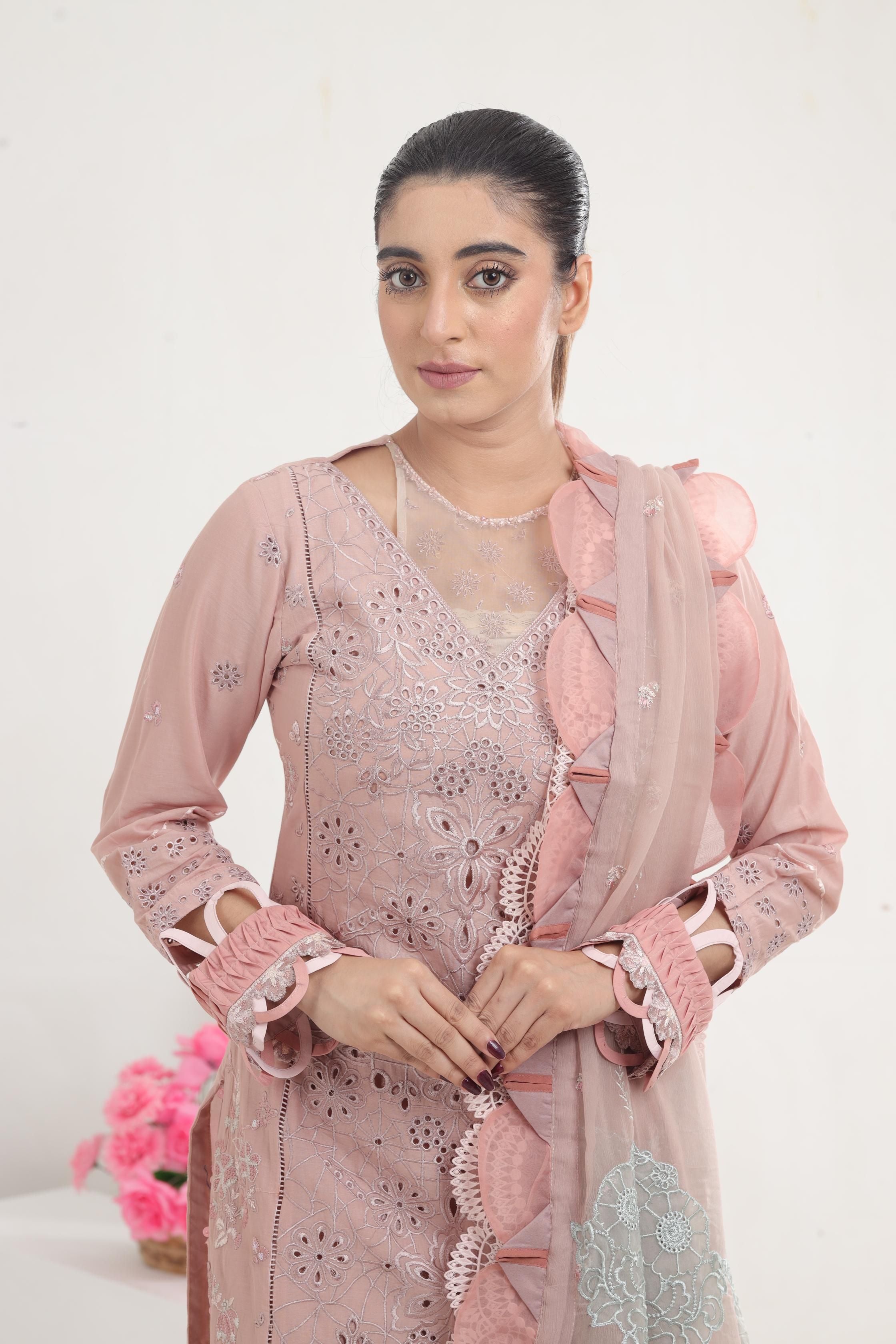 Elegant Cindy Nureh Eid Escape Stitched Abaya - Perfect for Eid Celebrations, Special Occasions & Modest Fashion