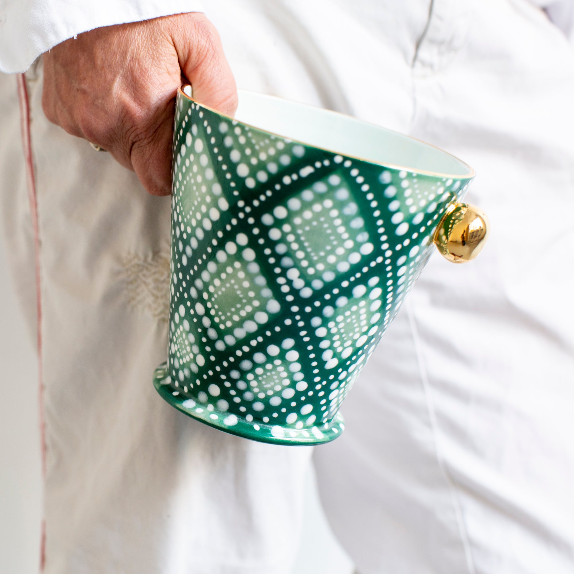 Premium Tjanting Herb Pot for Batik Wax Art - Handcrafted Traditional Tool for Wax Dyeing, DIY Crafts, and Fabric Design - Perfect for Artists, Crafters, and Textile Enthusiasts