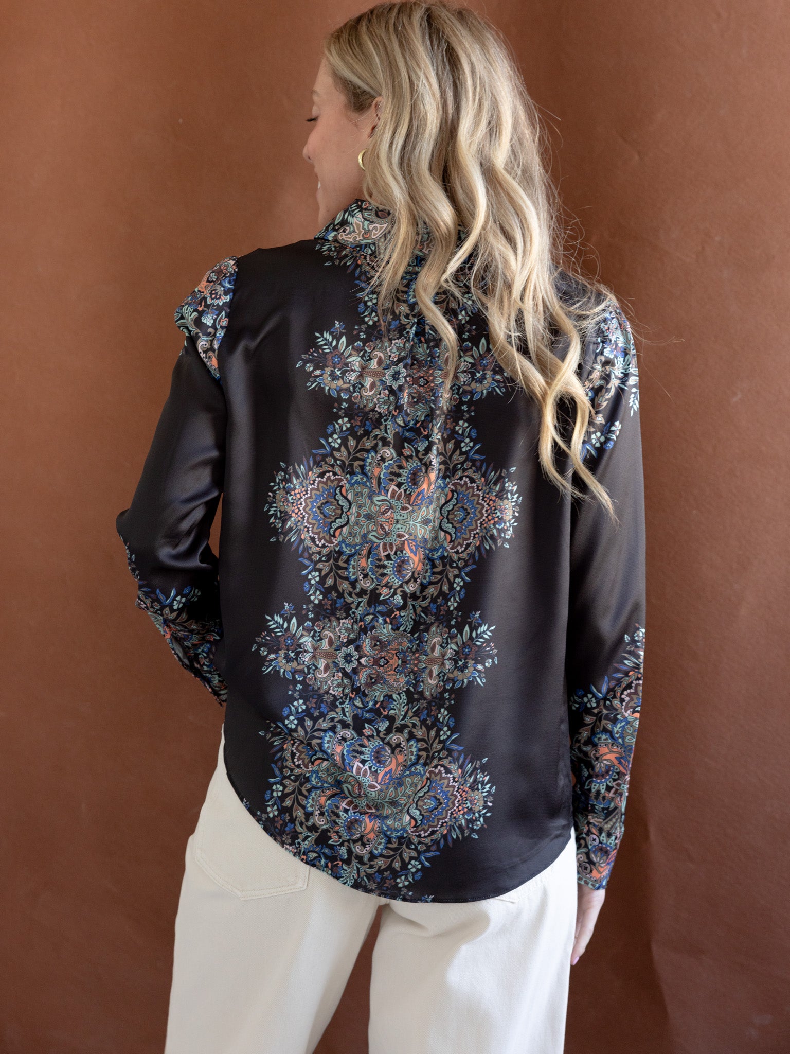 Stevie Floral Blouse for Women - Elegant Floral Print Top with Short Sleeves & V-Neck | Perfect for Spring, Summer, Office Wear & Casual Outfits