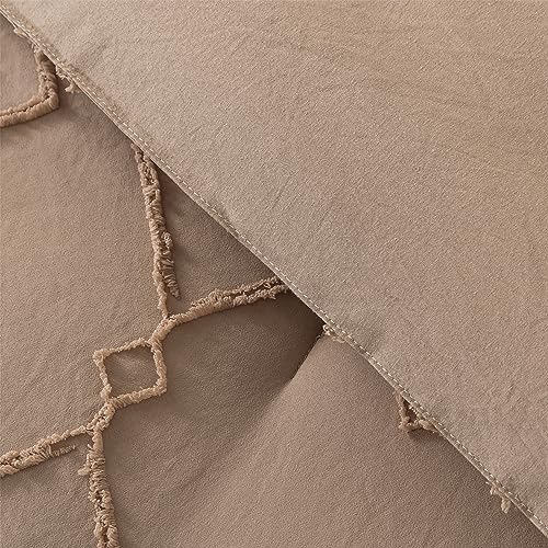 06 - Taupe