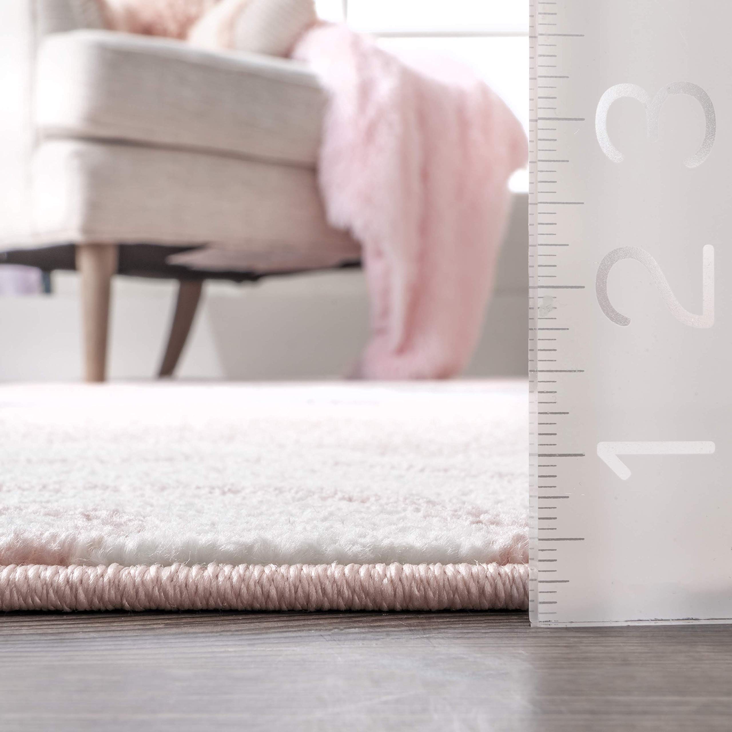 nuLOOM Harlee Kids Bear Nursery or Playroom Area Rug, 7x9 Feet, Soft Pink - Perfect for Baby Room Decor, Toddler Play Mat, and Children's Bedroom Floor Covering