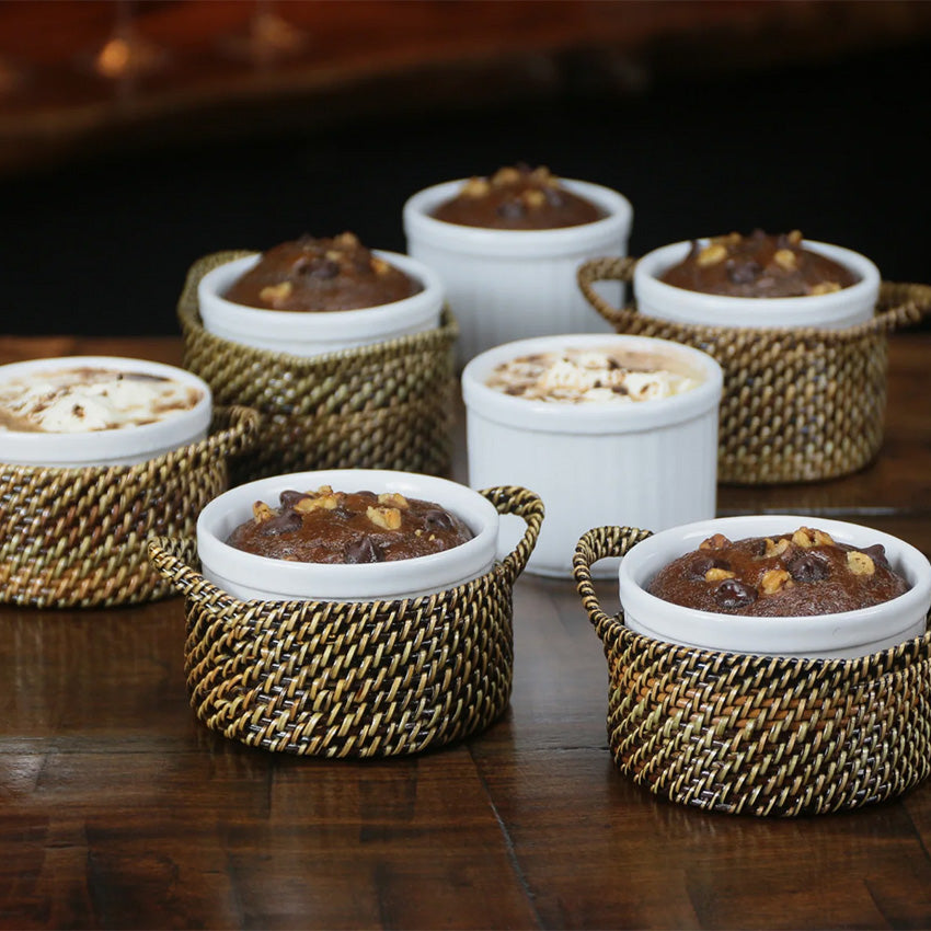 Calaisio Round Soufflé Baking Dishes Set - 2-Piece Stoneware Ramekins with Lids for Crème Brûlée, French Onion Soup & Individual Desserts - Oven, Microwave & Freezer Safe