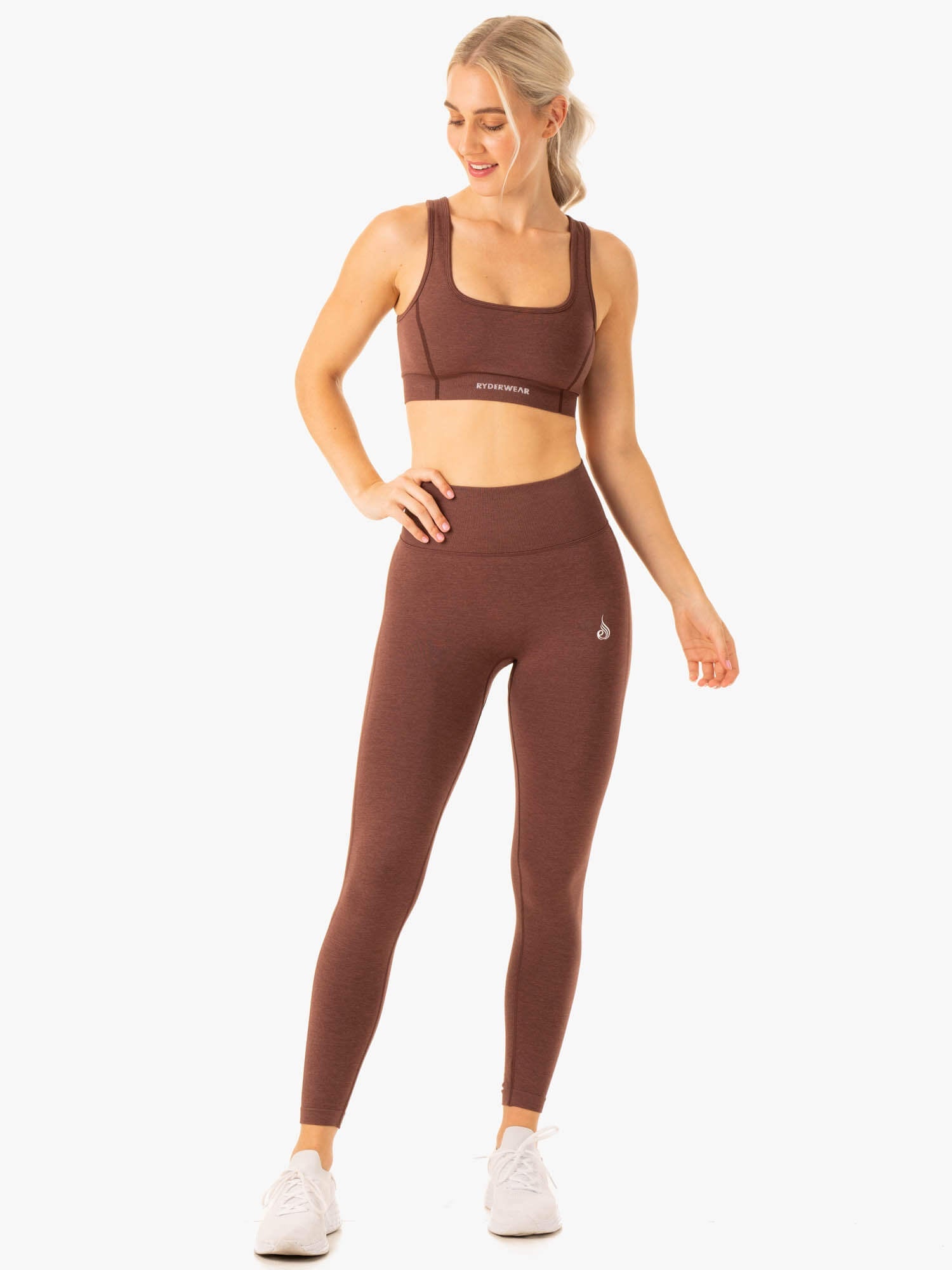 High Support Seamless Sports Bra for Women - Comfortable Workout Top for Running, Yoga & Gym - Chocolate Brown