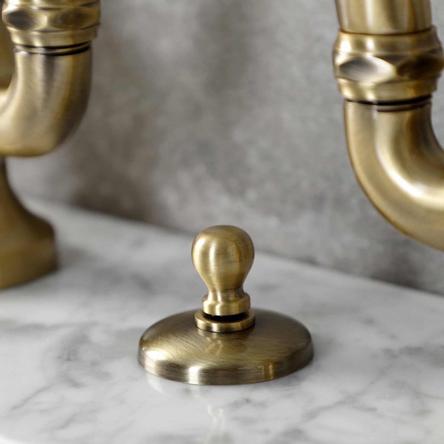 Bel Air KS7993BPL Two Handle 3 Hole Deck Mount Bridge Bathroom Faucet with Brass Pop Up - Antique Brass Finish for Vintage Style Bathrooms - Perfect for Bathroom Sinks, Vanities, and Powder Rooms