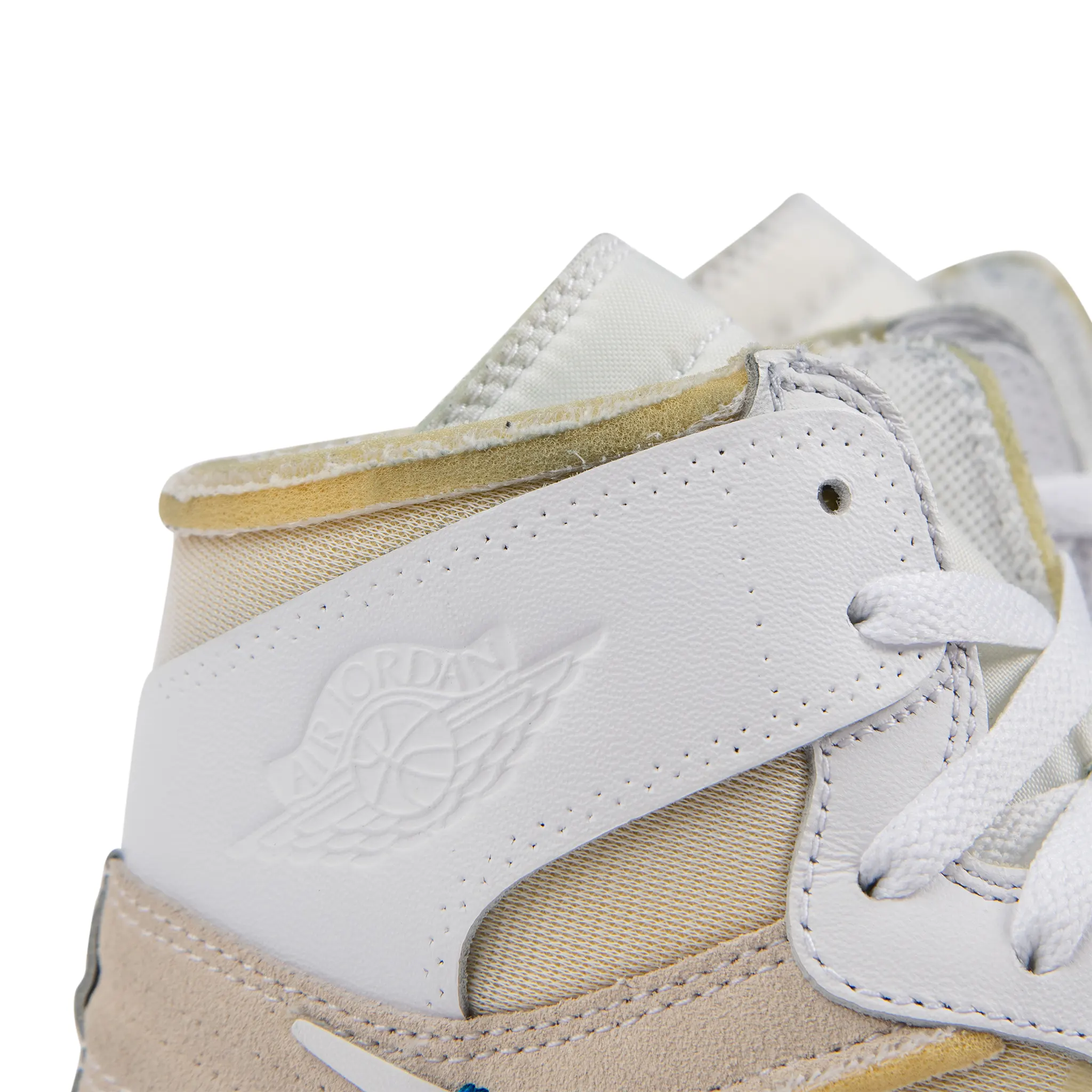 Authentic Pre-Owned Off-White x Air Jordan 1 Retro High OG White Sneakers - Limited Edition Collector's Shoes for Streetwear & Basketball Fashion