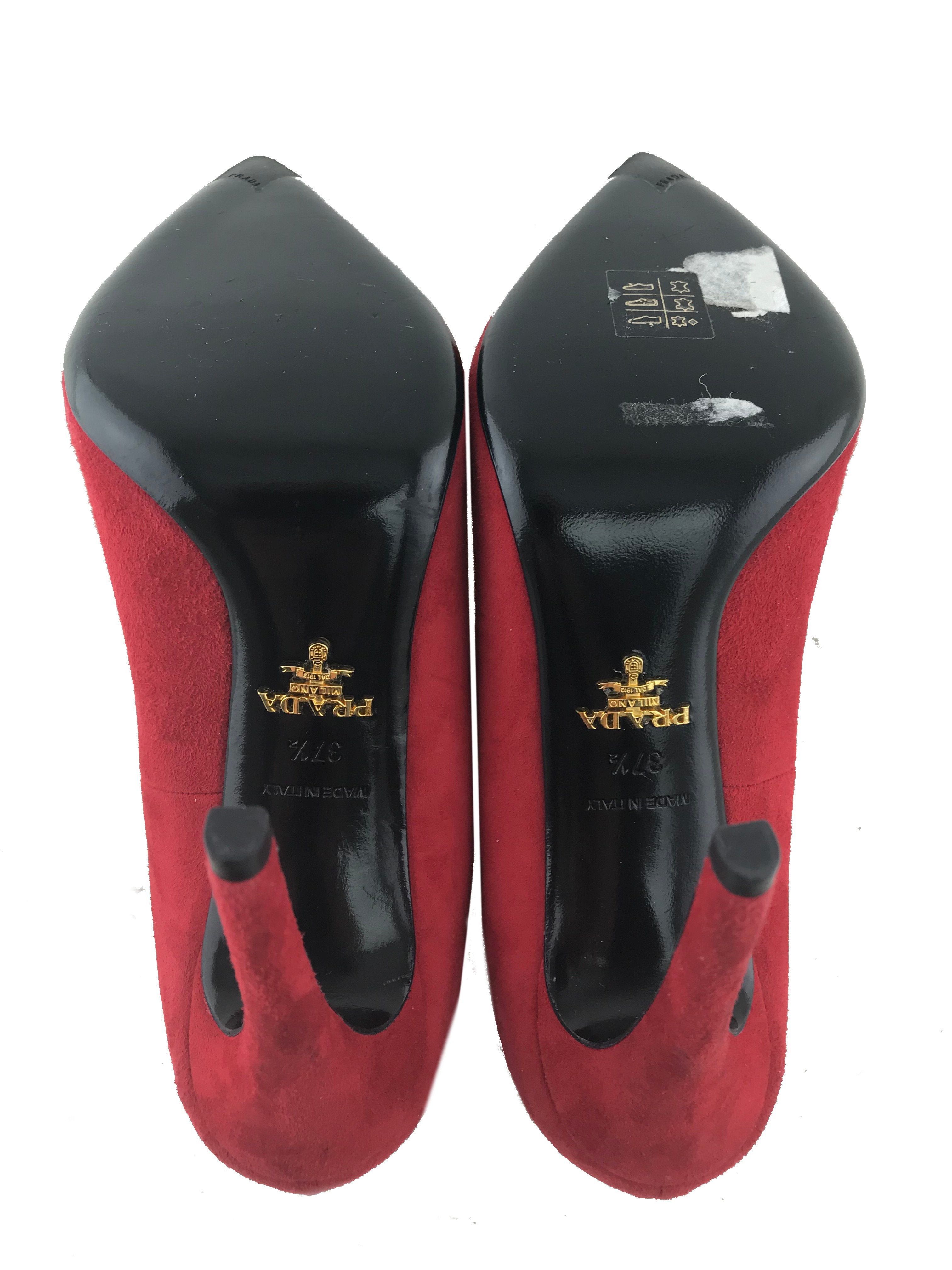 Prada Suede Pointed Toe Pumps Women's Heels Size 7.5 US - Perfect for Office Wear, Parties & Formal Events
