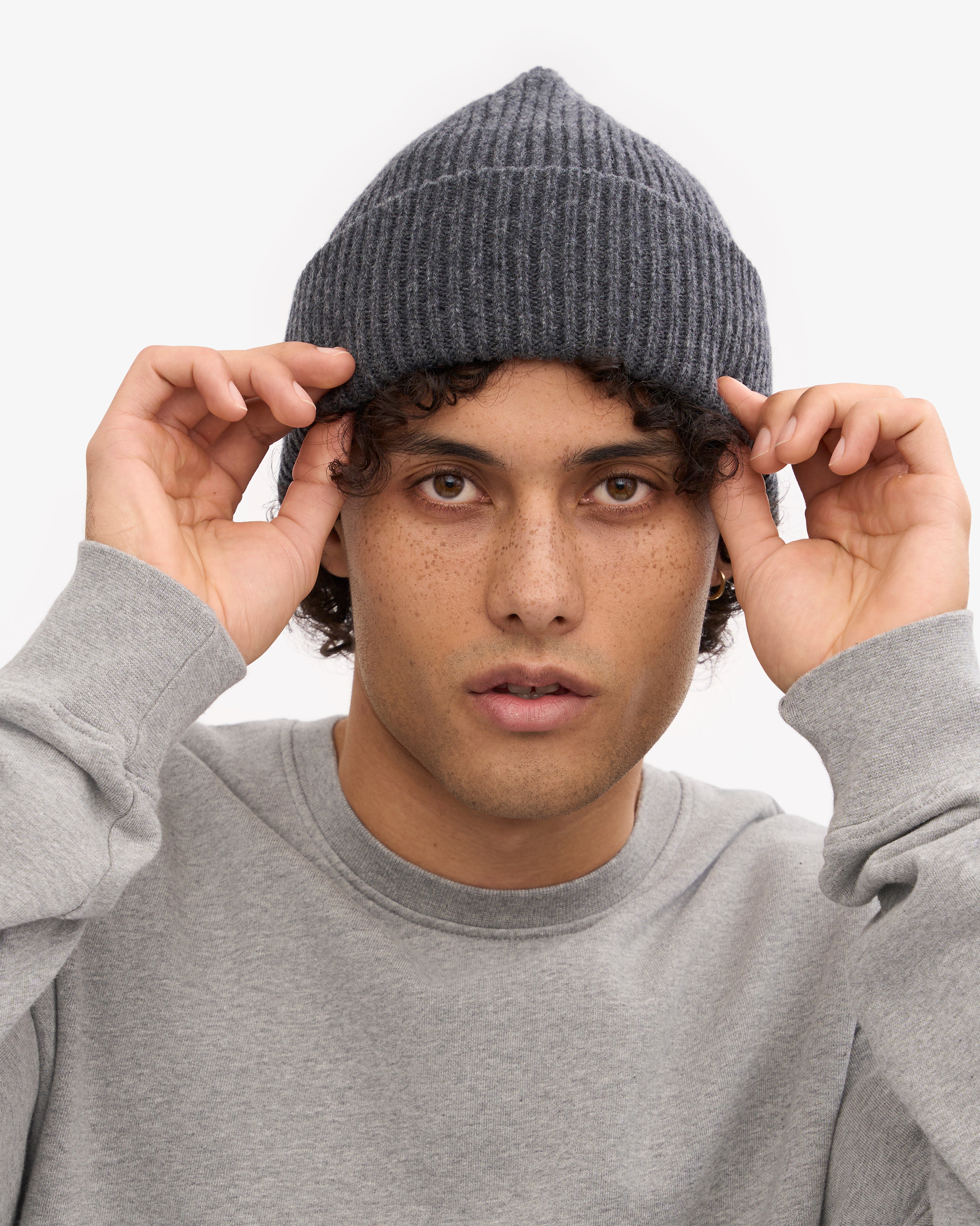 Premium Merino Wool Beanie for Men & Women - Soft & Warm Winter Hat in Lava Grey - Perfect for Skiing, Hiking & Outdoor Activities