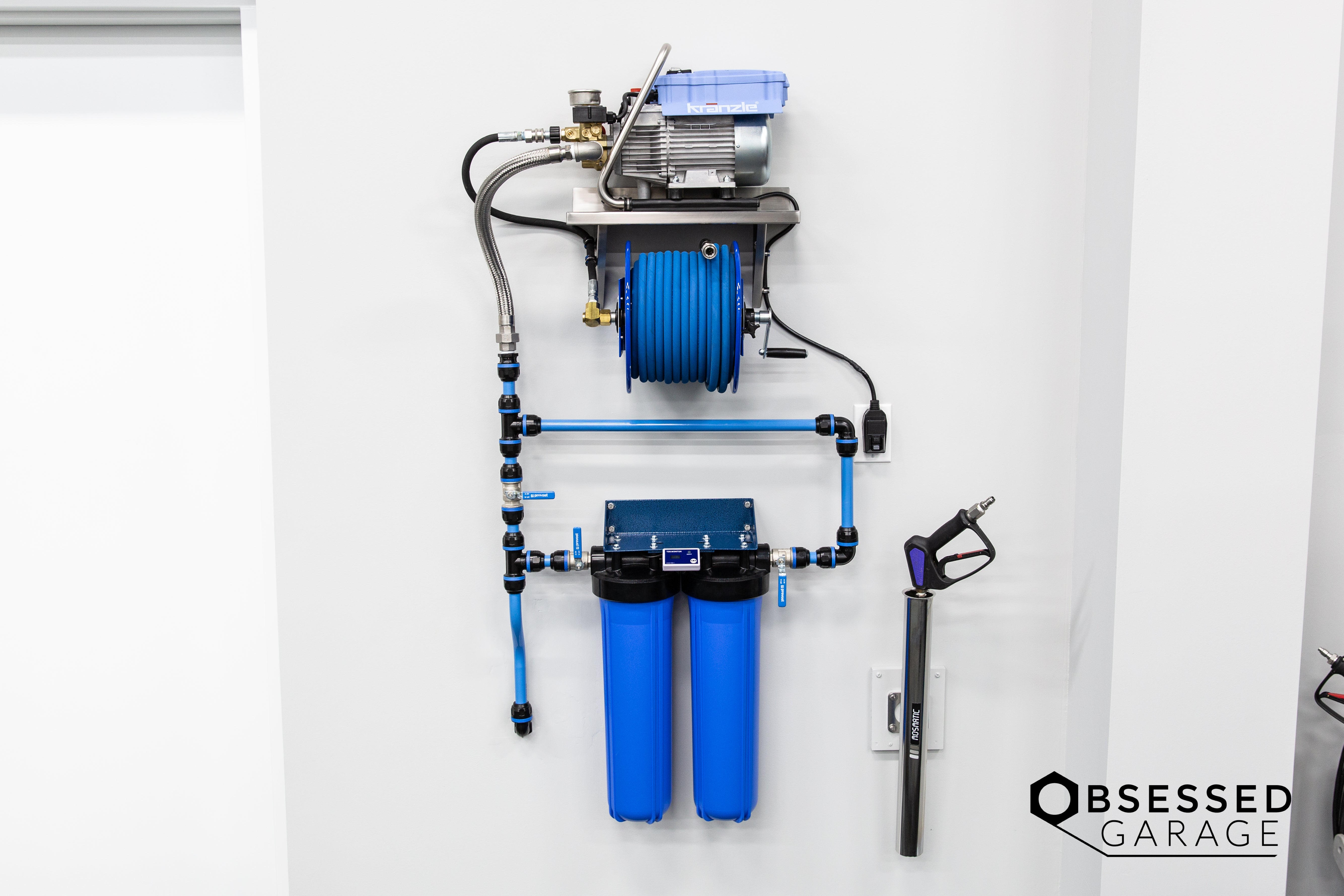CR Spotless DIW 20 High Output Wall Mounted Water Deionization System - Perfect for Car Washing, RV Cleaning & Spot-Free Home Water Filtration
