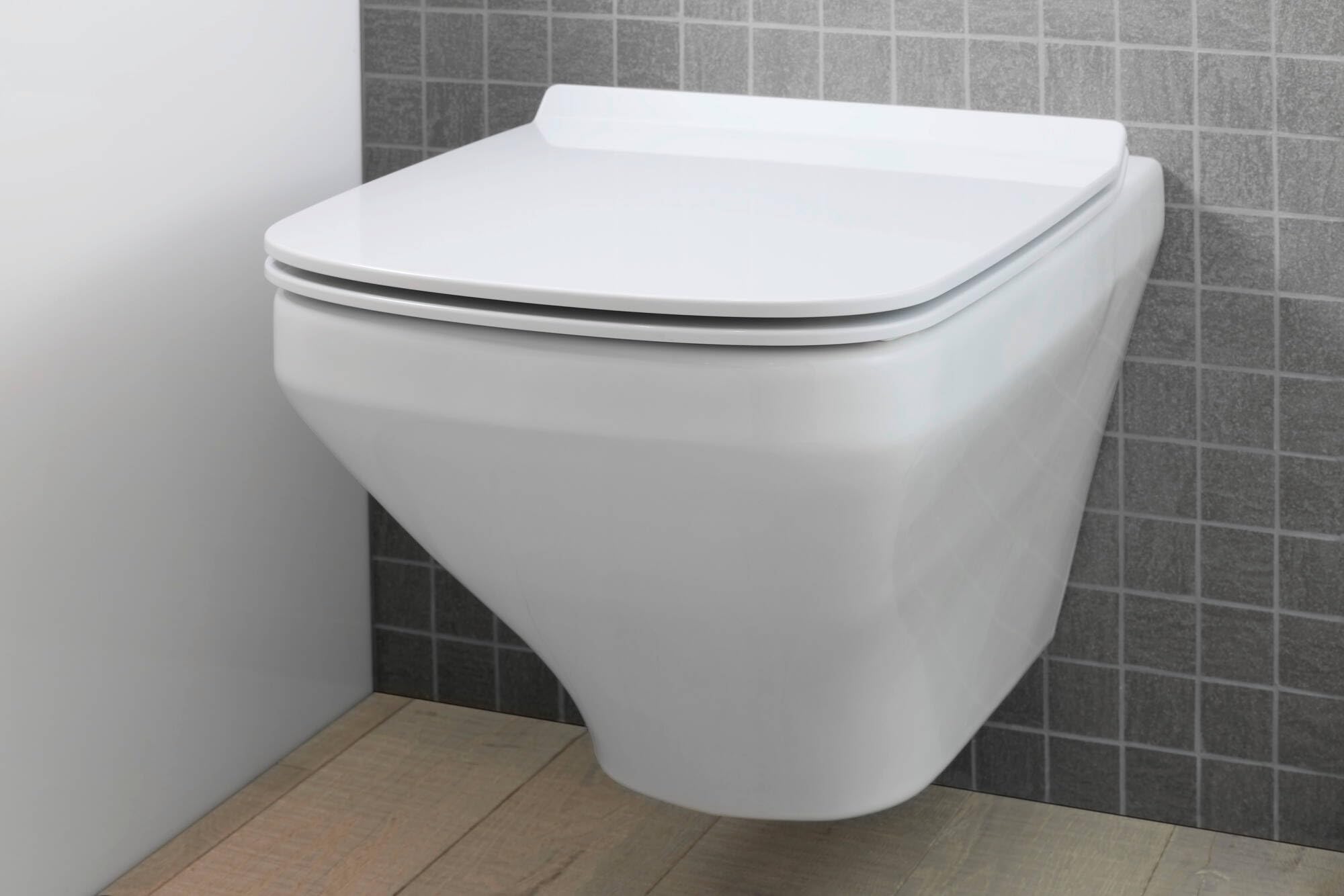 Duravit 0060590000 Durastyle Toilet Seat and Cover - Durable & Stylish Bathroom Upgrade for Modern Homes