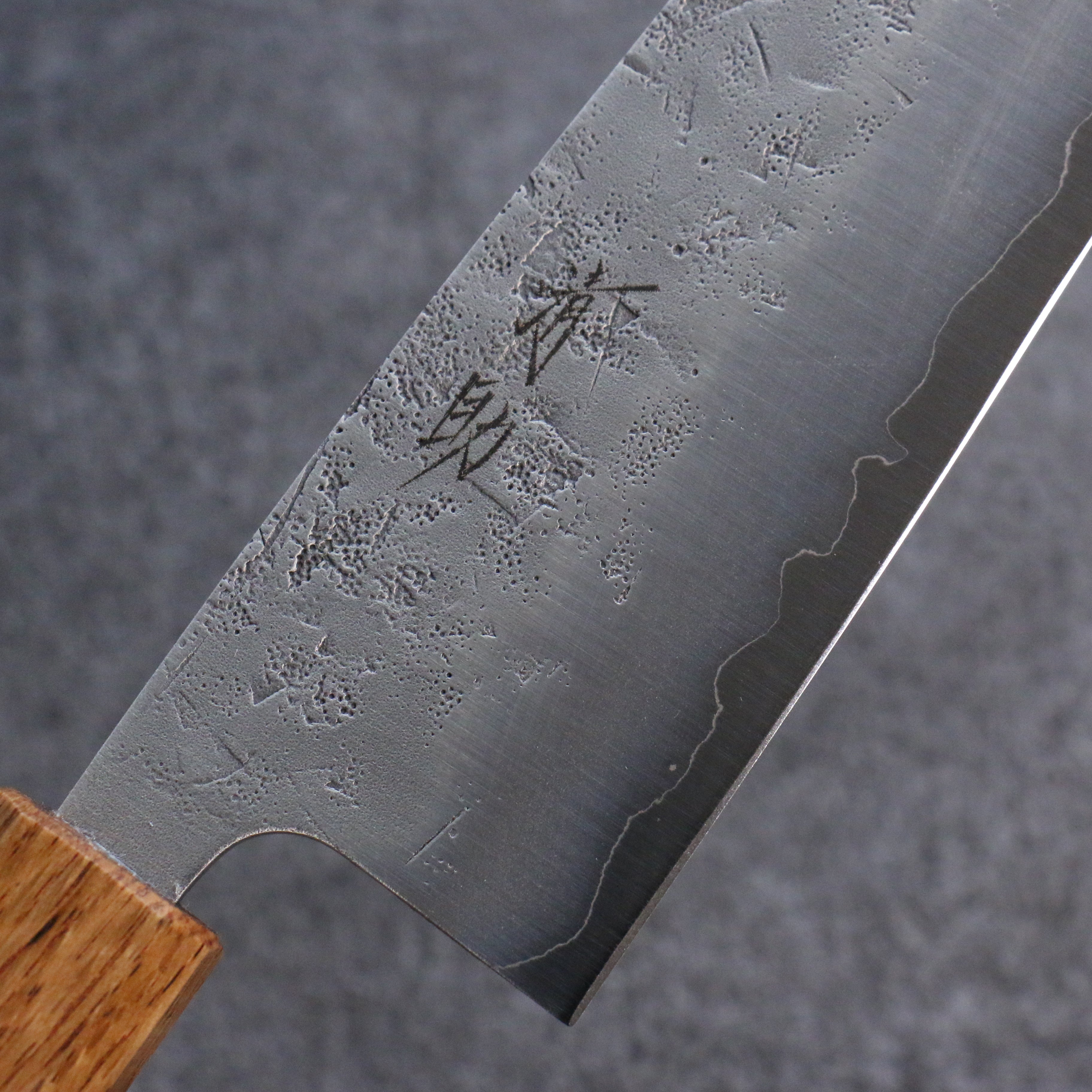 Premium Seisuke SLD Washiji Santoku Knife 165mm with Burnt Oak Handle - Japanese Kitchen Knife for Slicing, Dicing & Chopping Vegetables, Meat & Fish
