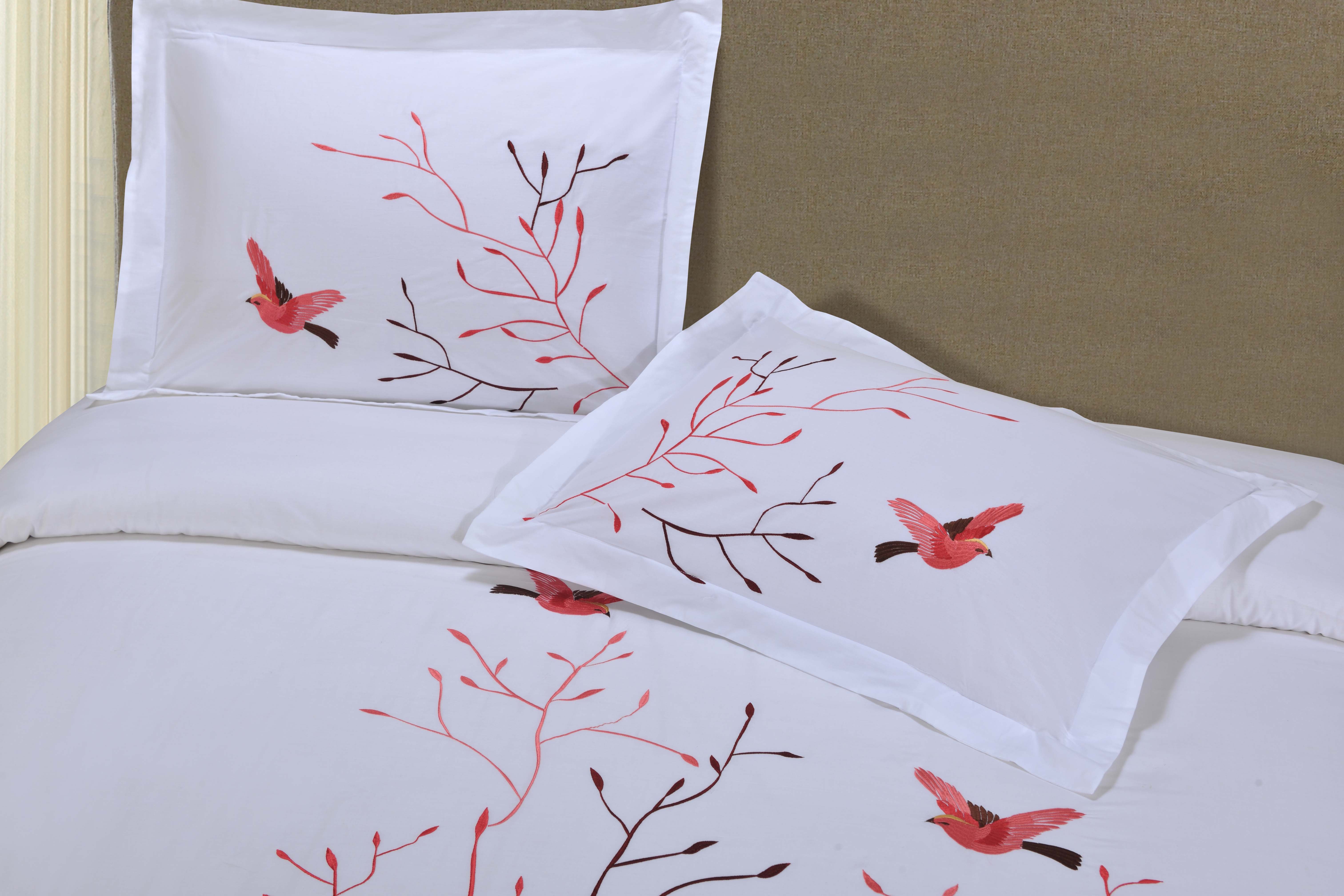 Swallow Cotton Embroidered 3-Piece Duvet Cover Set - Soft Bedding for Master Bedroom, Guest Room & Dorm Decor