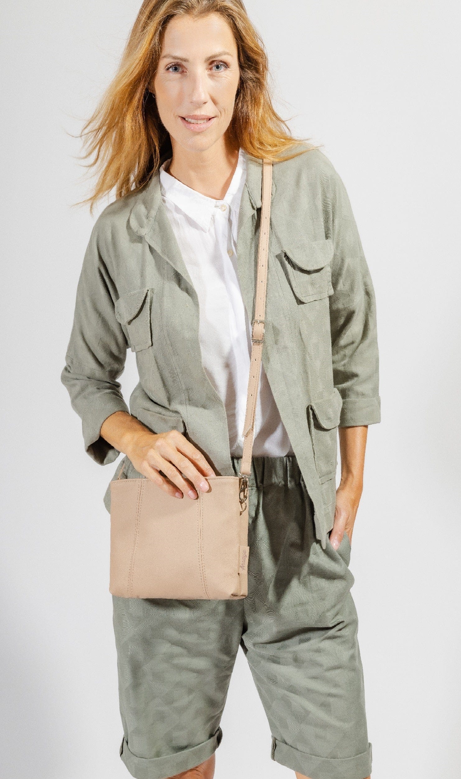 Vegan Apple Leather Crossbody Bag for Women | Eco-Friendly & Stylish | Multiple Colors | Perfect for Casual Outings, Travel & Everyday Use