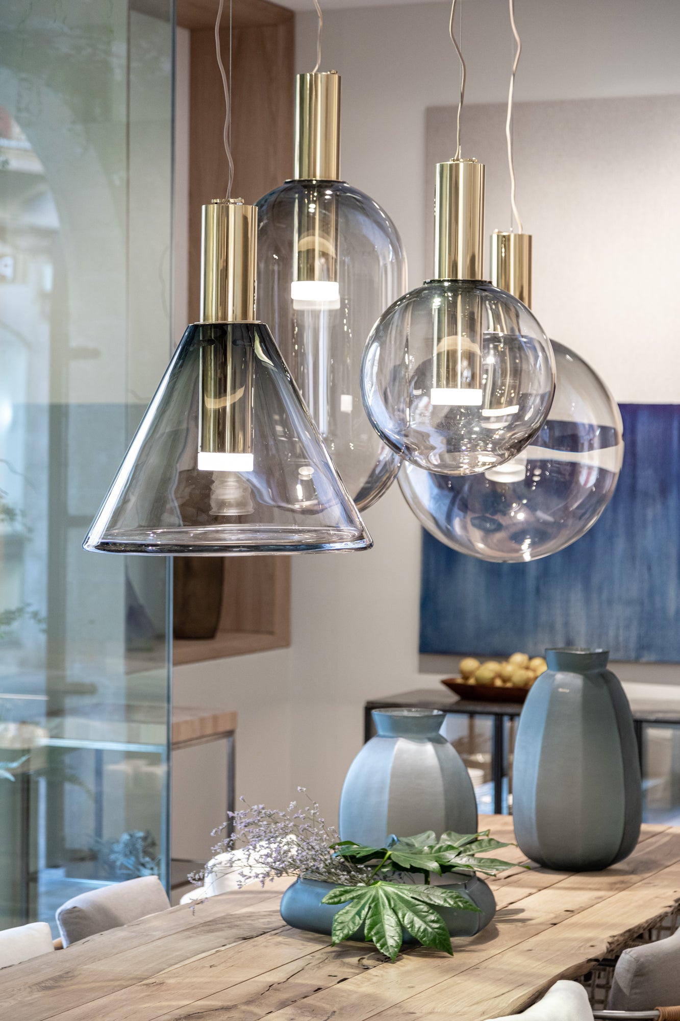Eidos Collection Modern Pendant Lamp - Stylish Hanging Light Fixture for Dining Room, Kitchen Island, Living Room & Bedroom Decor